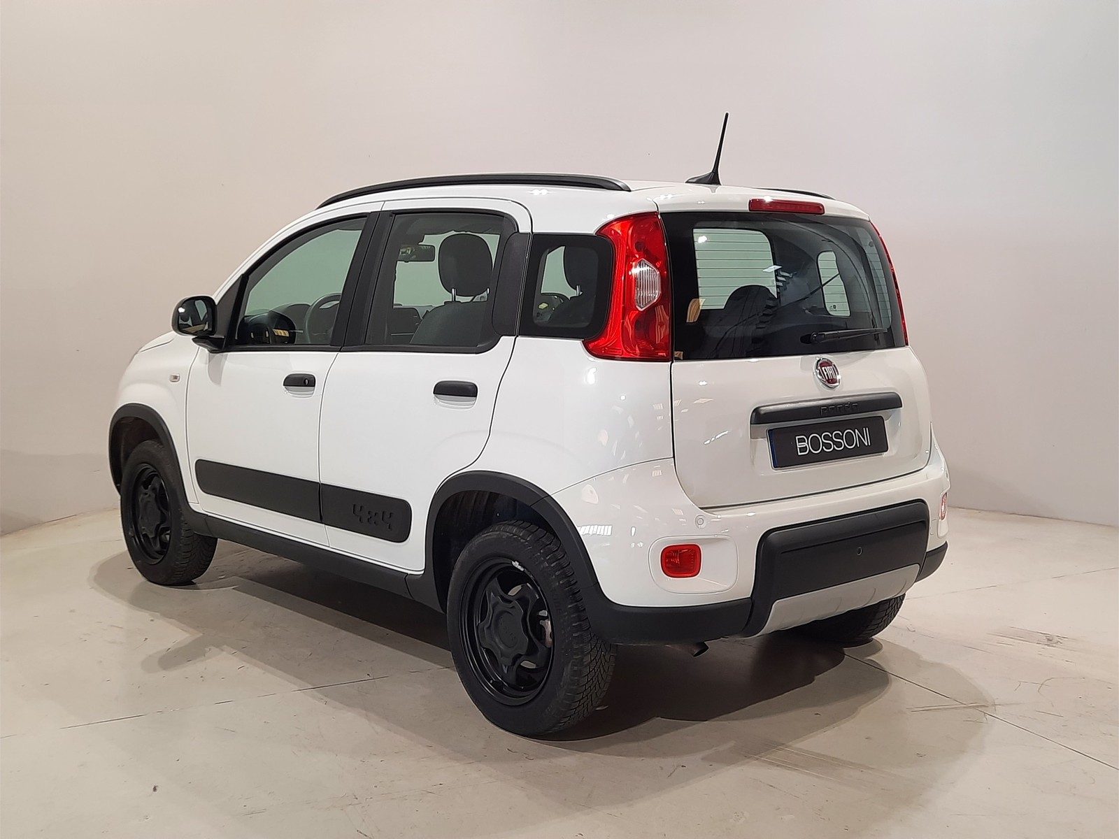 4 - Fiat Panda 0.9 twinair turbo 85cv wild 4x4 s&s