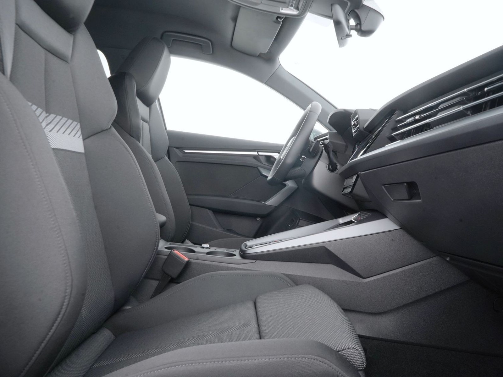 16 - Audi A3 allstreet 1.5 tfsi mhev 48v 150cv business advanced