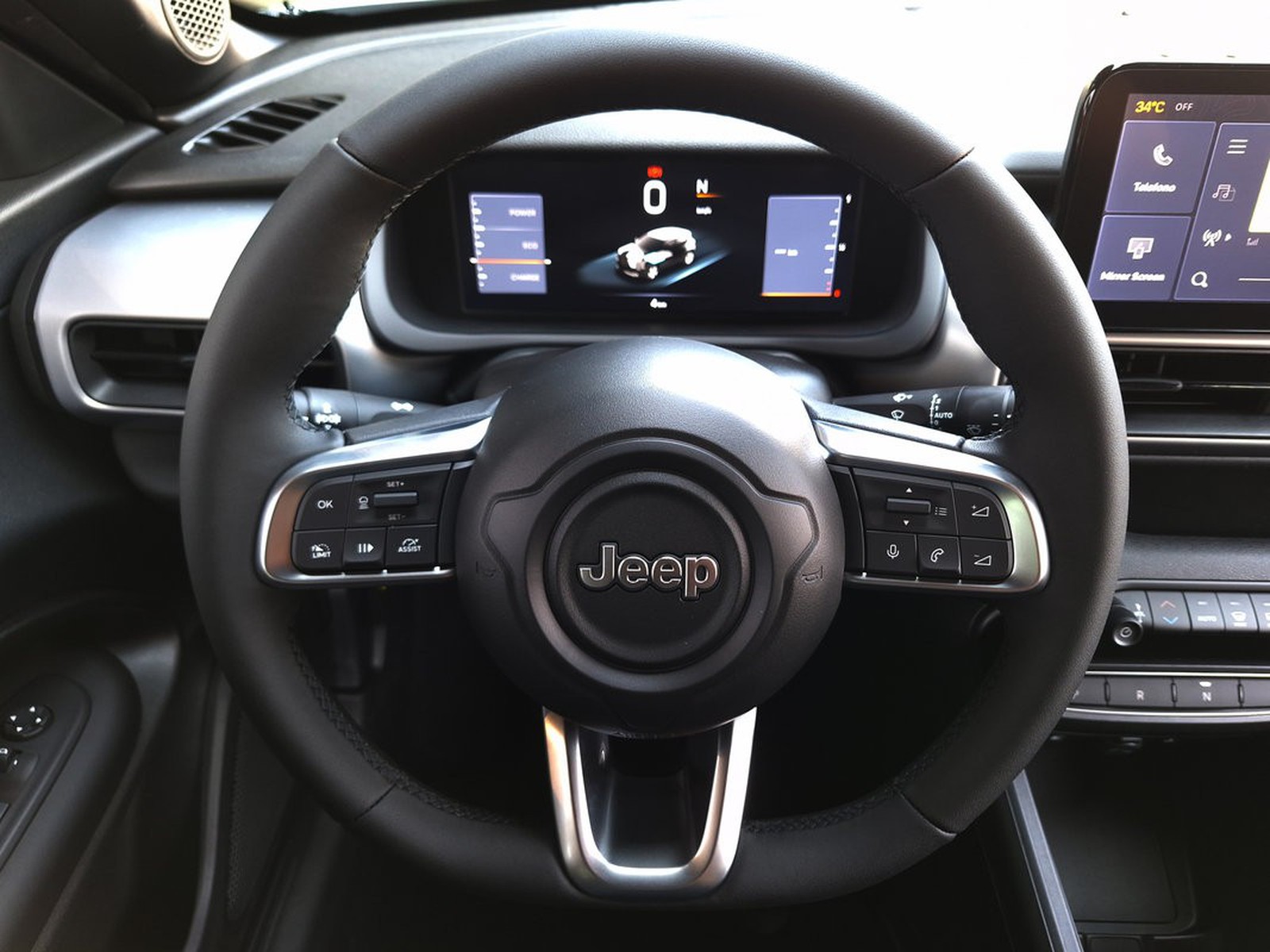 9 - Jeep Avenger 1.2 turbo e-hybrid mhev 110cv black edition fwd edct6