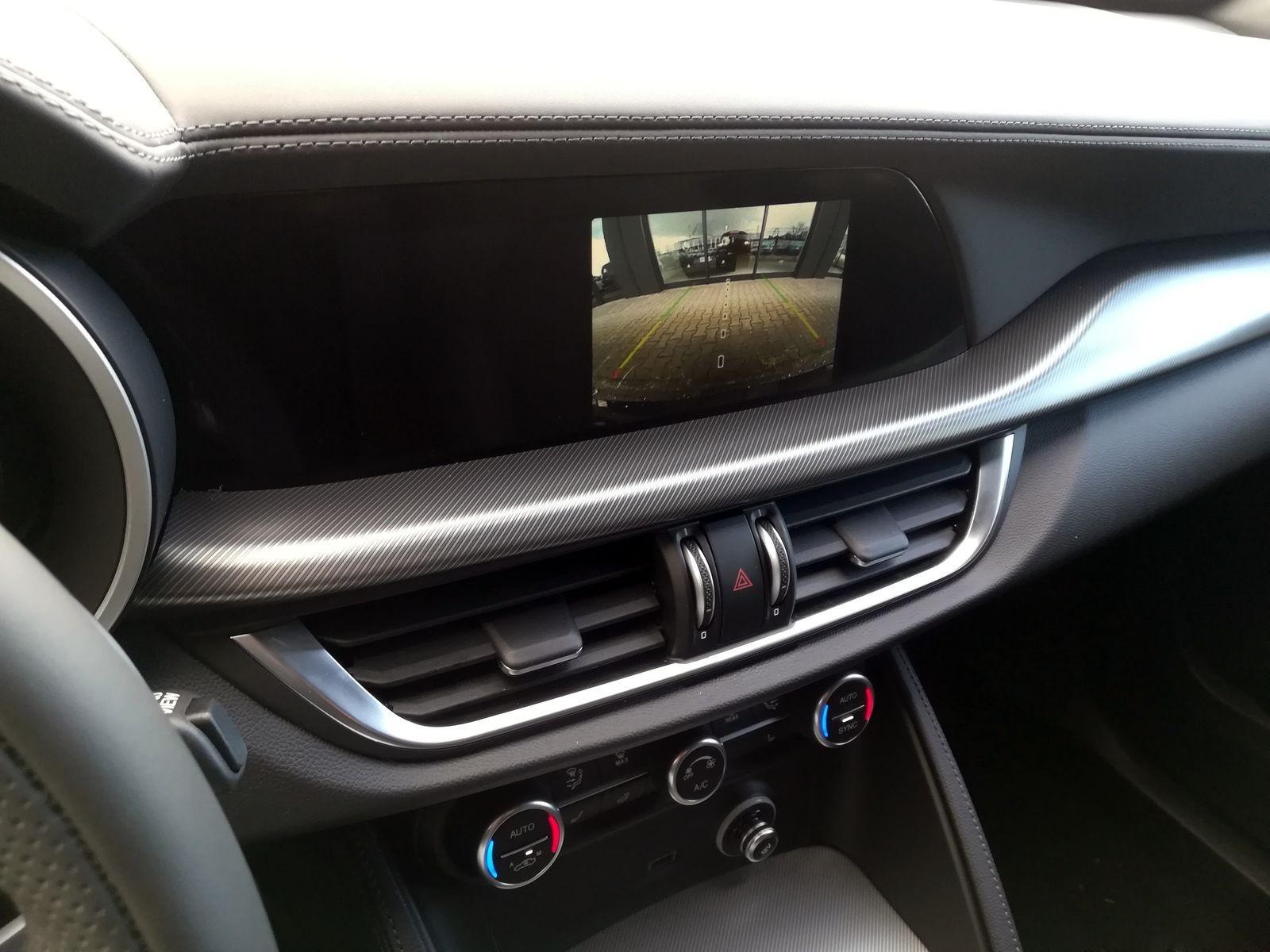17 - Alfa Romeo Stelvio 2.2 turbo 210cv veloce q4 at8