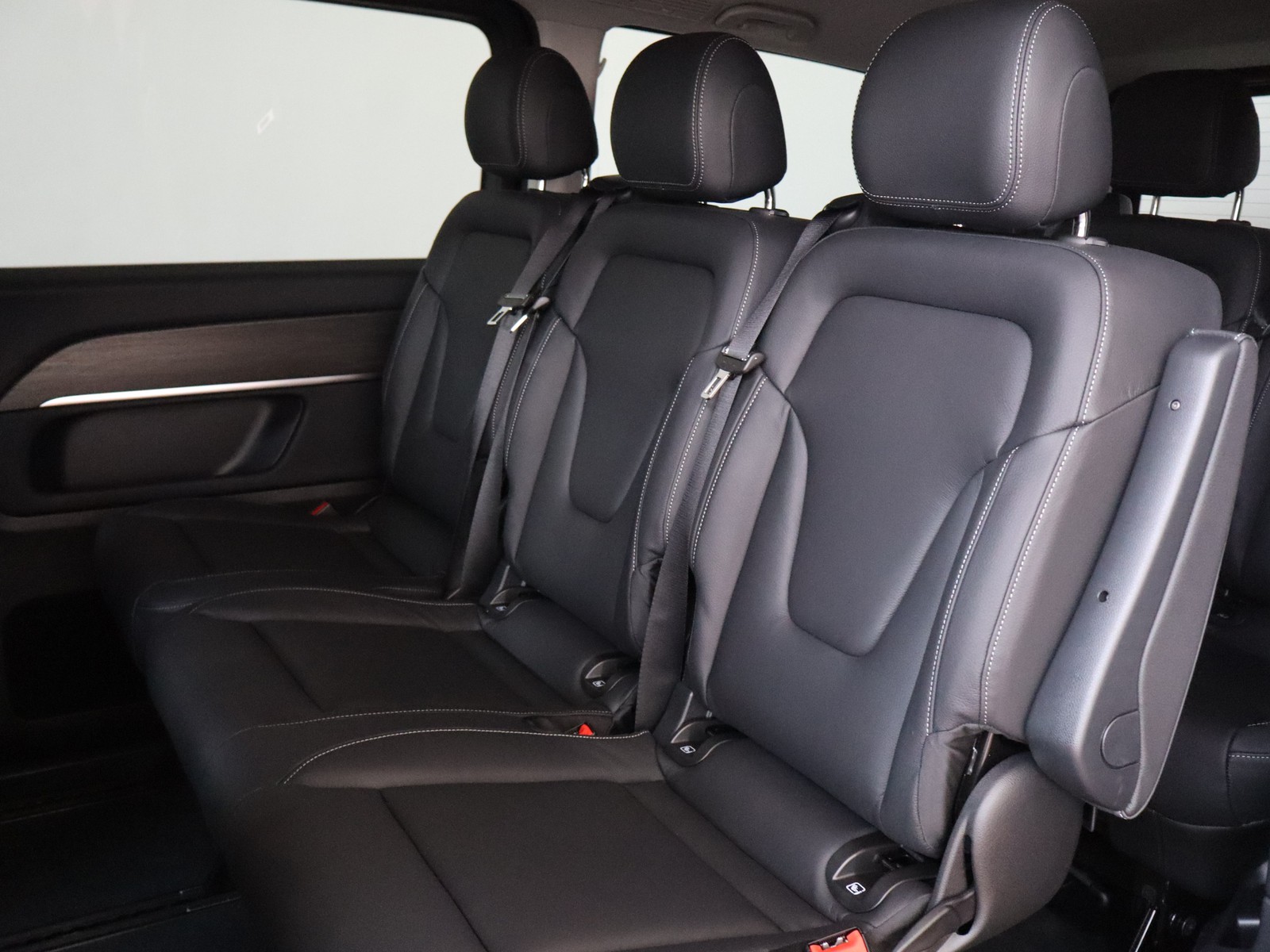 8 - Mercedes Vans Classe V V 250 d AVANTGARDE Long