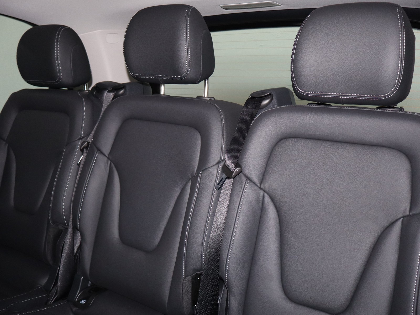 9 - Mercedes Vans Classe V V 250 d AVANTGARDE Long
