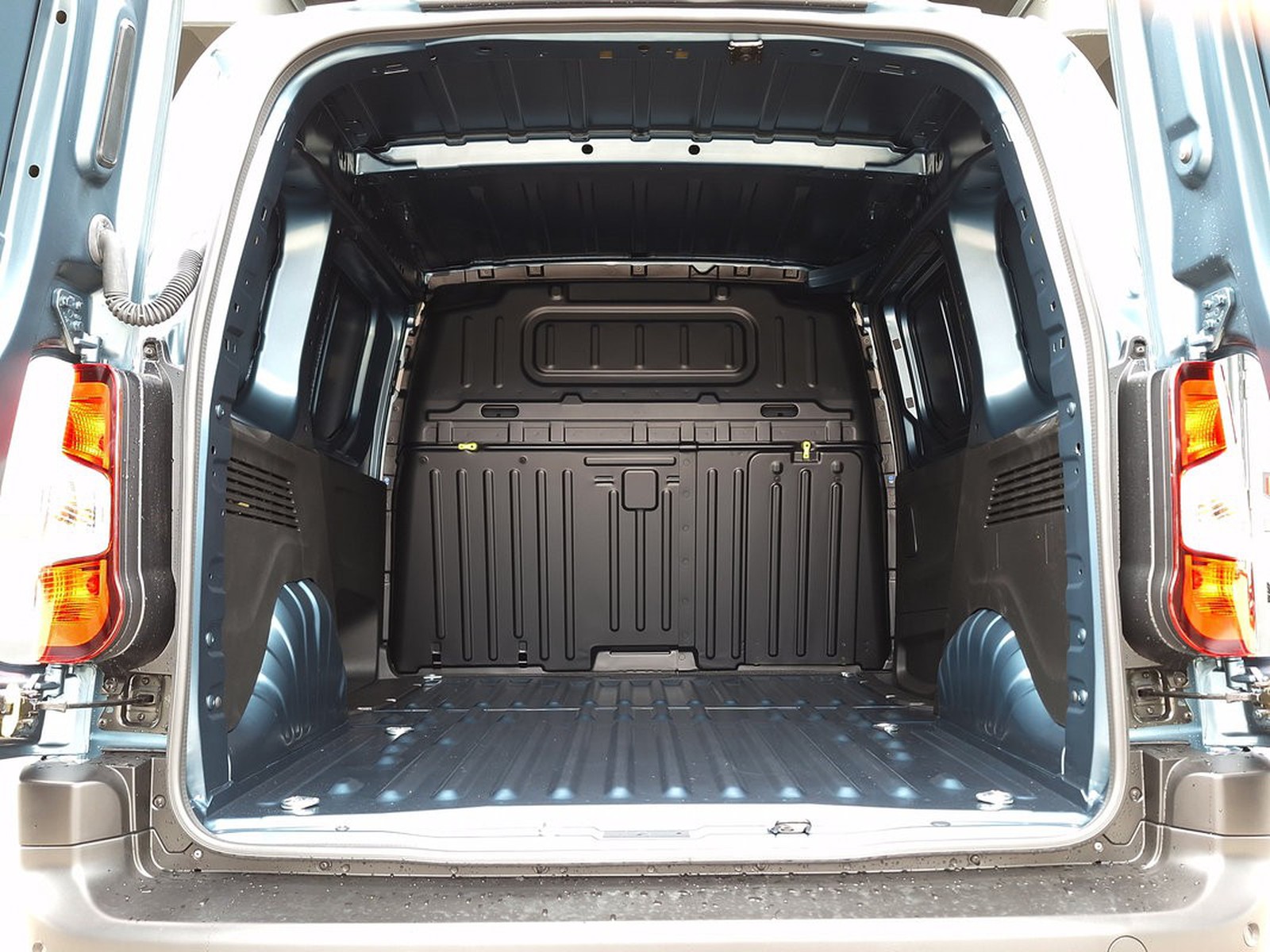 6 - Fiat Professional Doblò Van M 1.5 Diesel 100 Cv Manuale