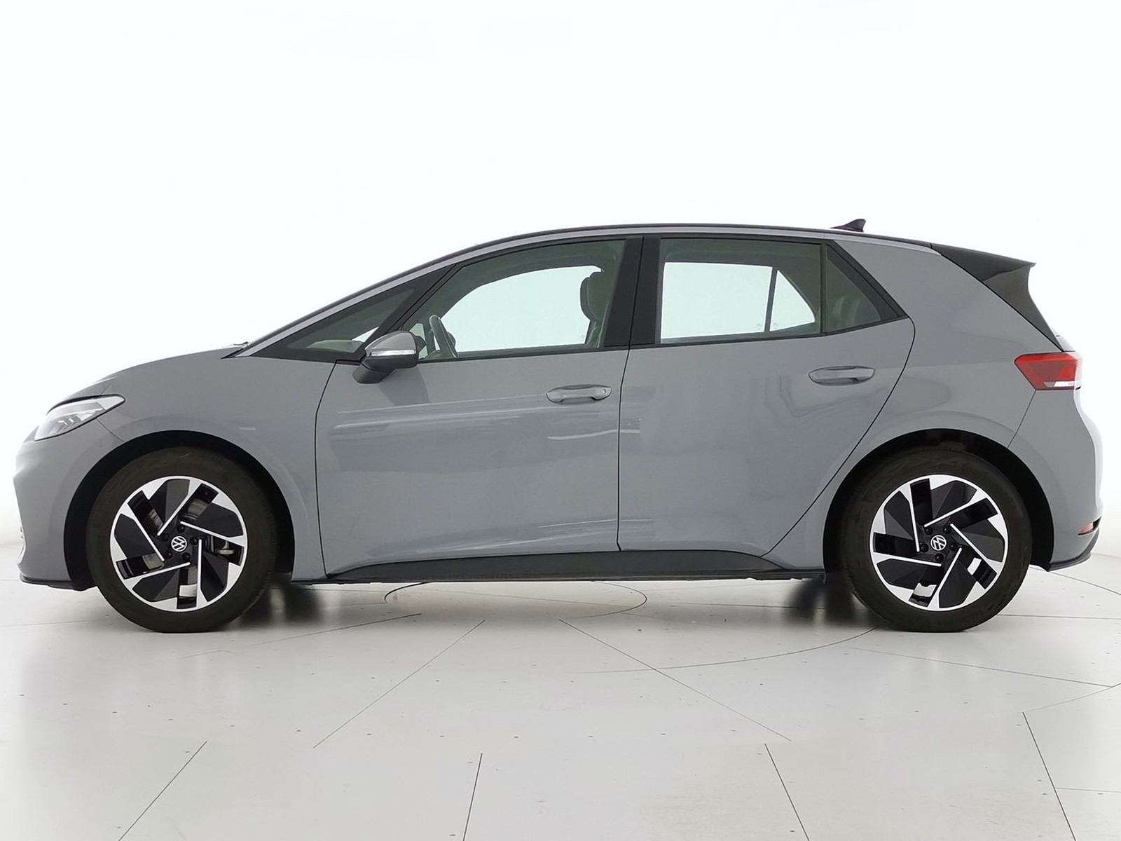 3 - Volkswagen ID.3 58 kwh pro performance
