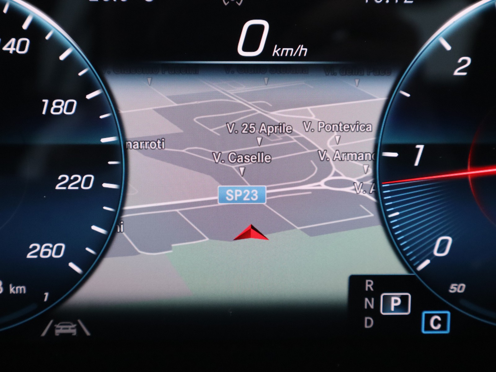 15 - Mercedes CLA coupe 200 d premium 8g-dct