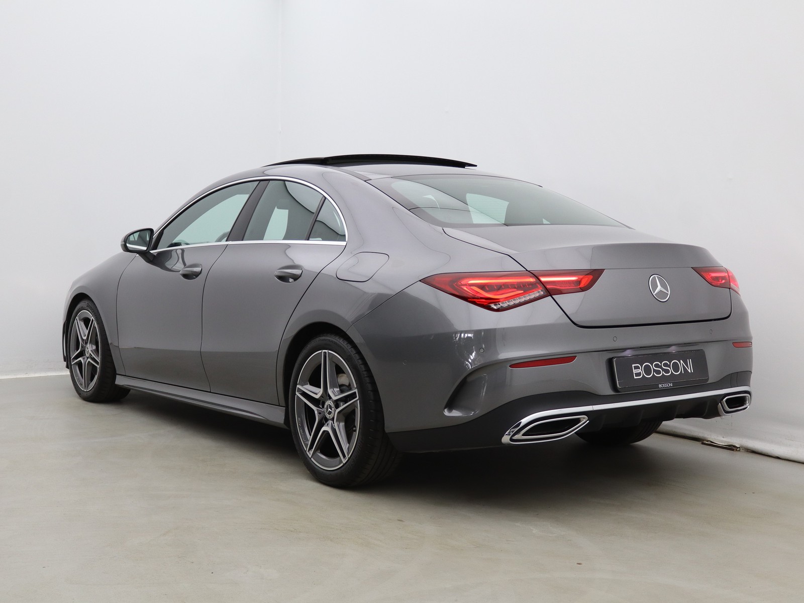 5 - Mercedes CLA coupe 200 d premium 8g-dct