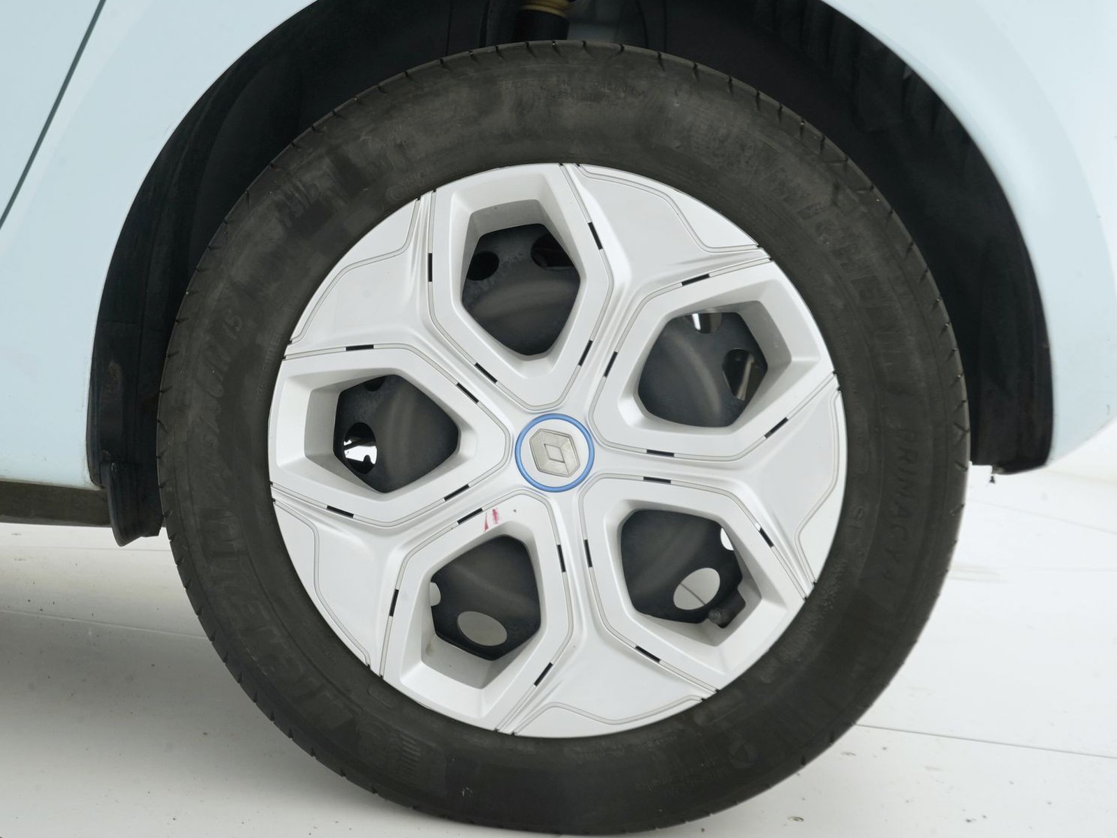 11 - Renault Twingo 22 kwh zen