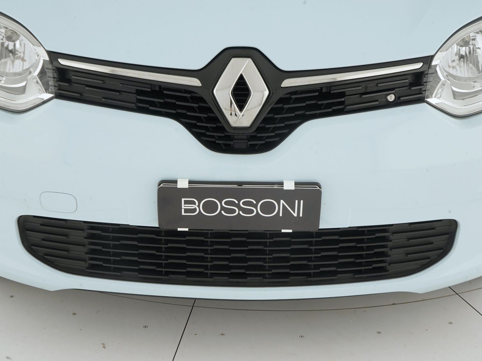 12 - Renault Twingo 22 kwh zen