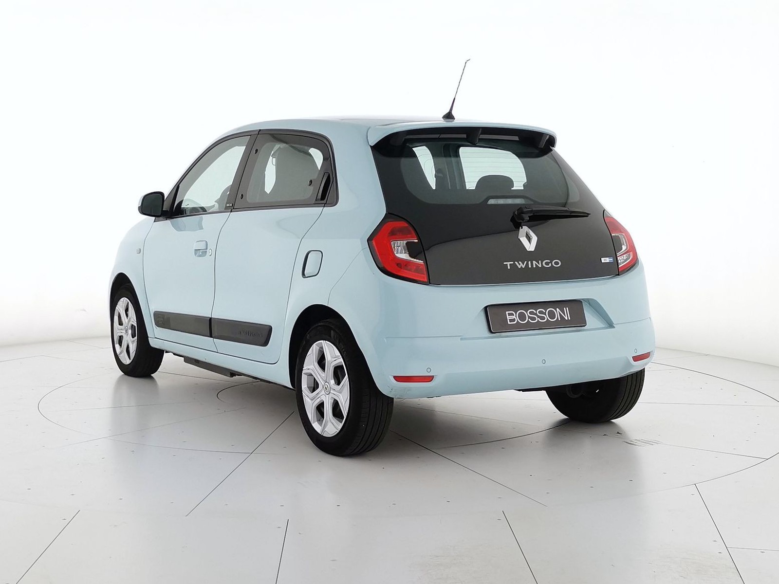 4 - Renault Twingo 22 kwh zen