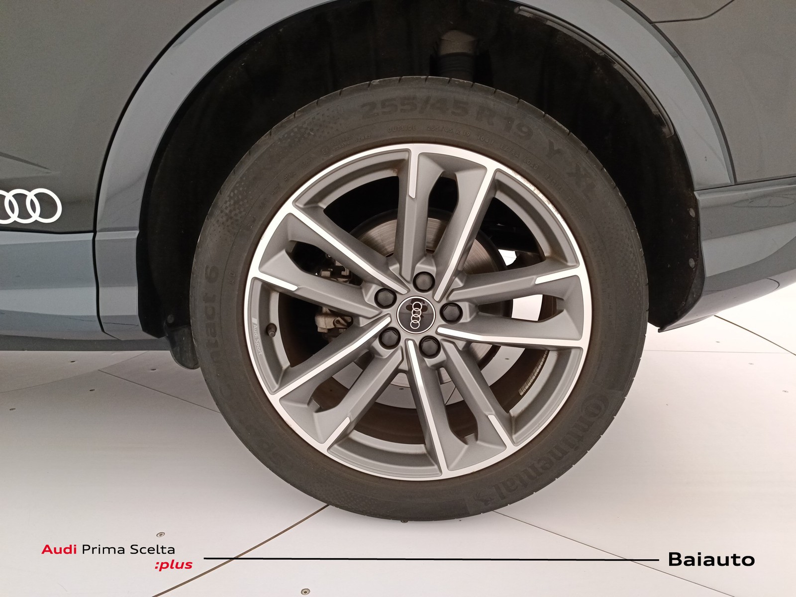 27 - Audi Q3 sportback 35 2.0 tdi s tronic