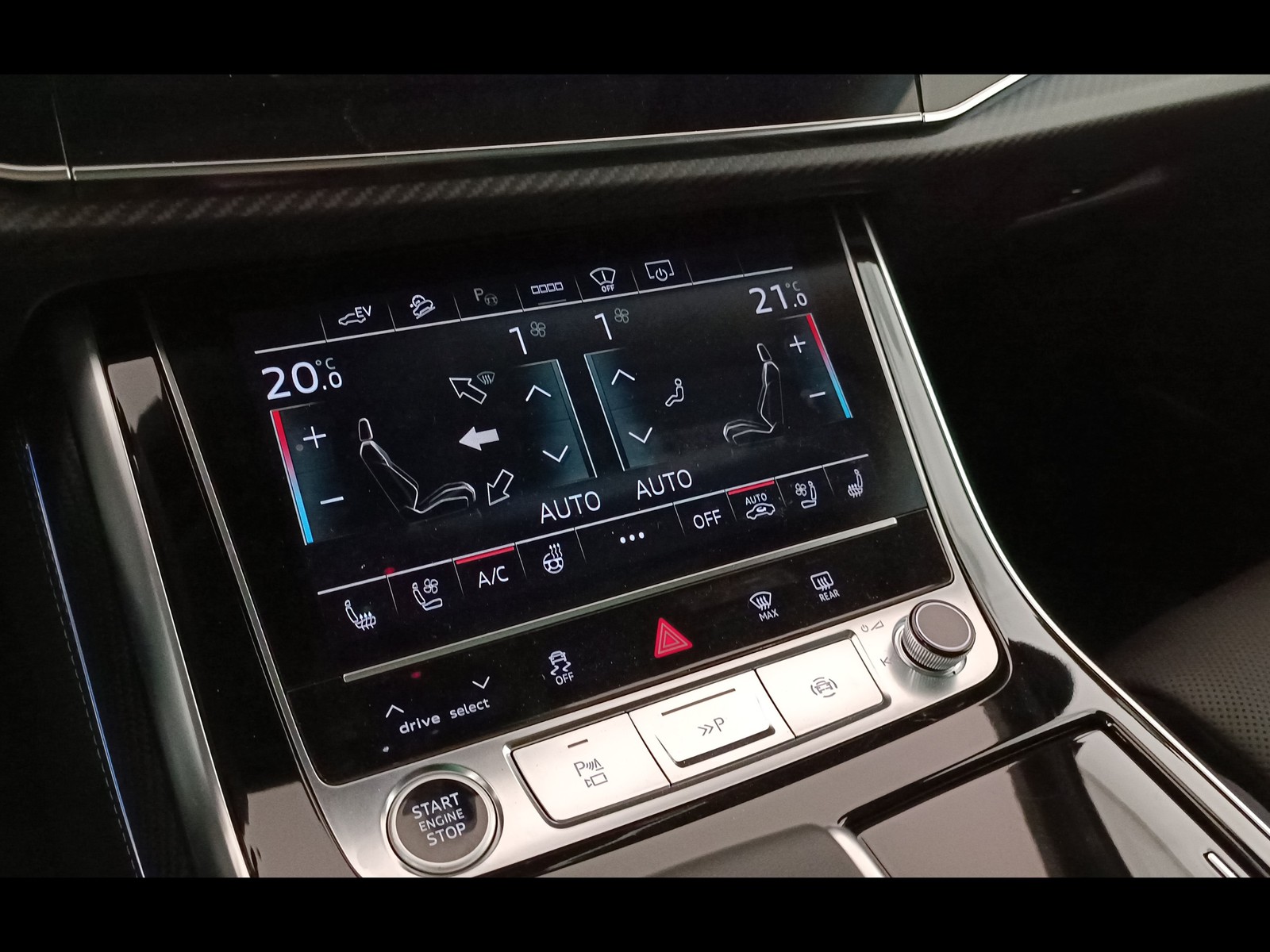 18 - Audi Q7 3.0 v6 tfsi e 490cv s line plus quattro tiptronic 5p.ti