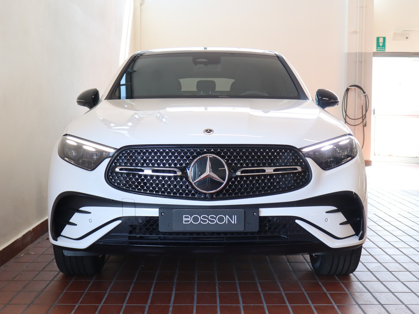 2 - Mercedes GLC coupe 220 d amg line premium 4matic 9g-tronic