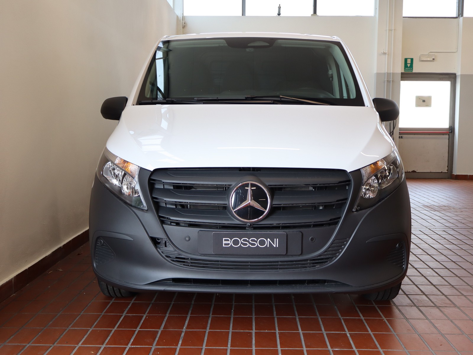 2 - Mercedes Vans Vito furgone 114 cdi long