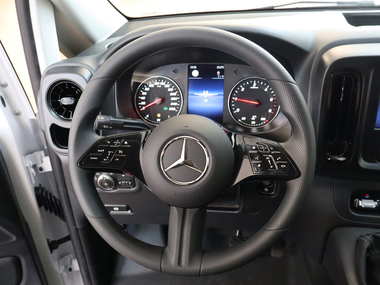 12 - Mercedes Vans Vito furgone 114 cdi long
