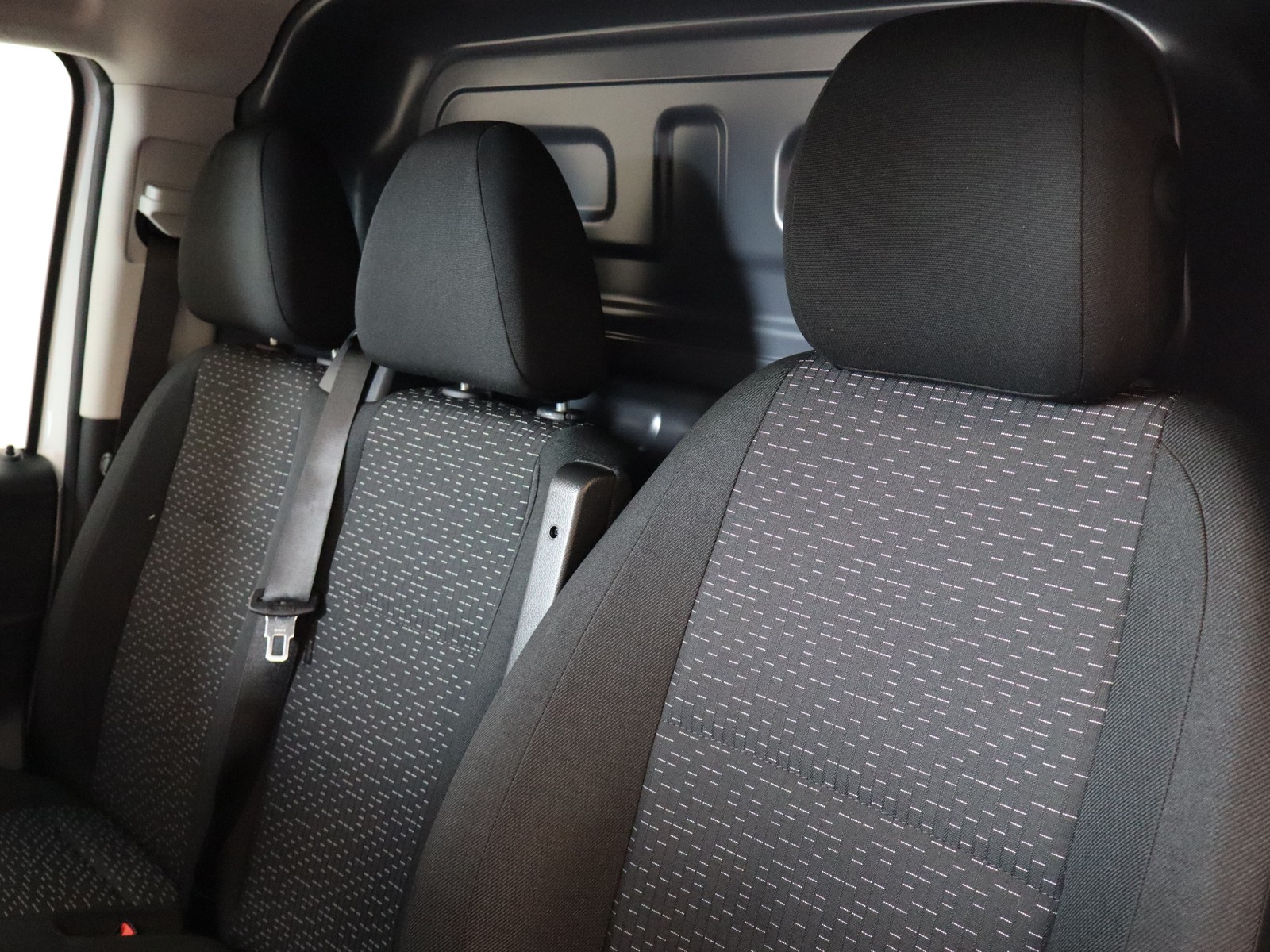 6 - Mercedes Vans Vito furgone 114 cdi long