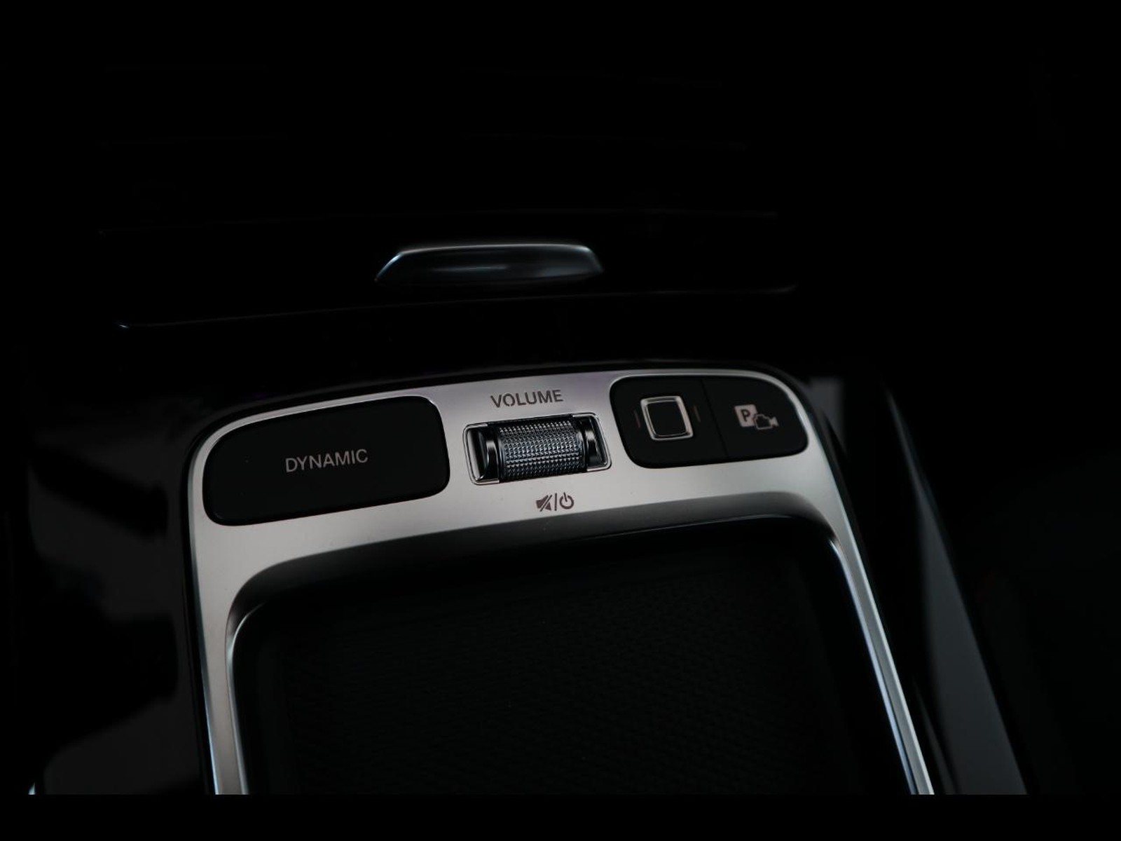14 - Mercedes Classe A 250 e plug-in hybrid amg line advanced plus speedshift dct amg 8g