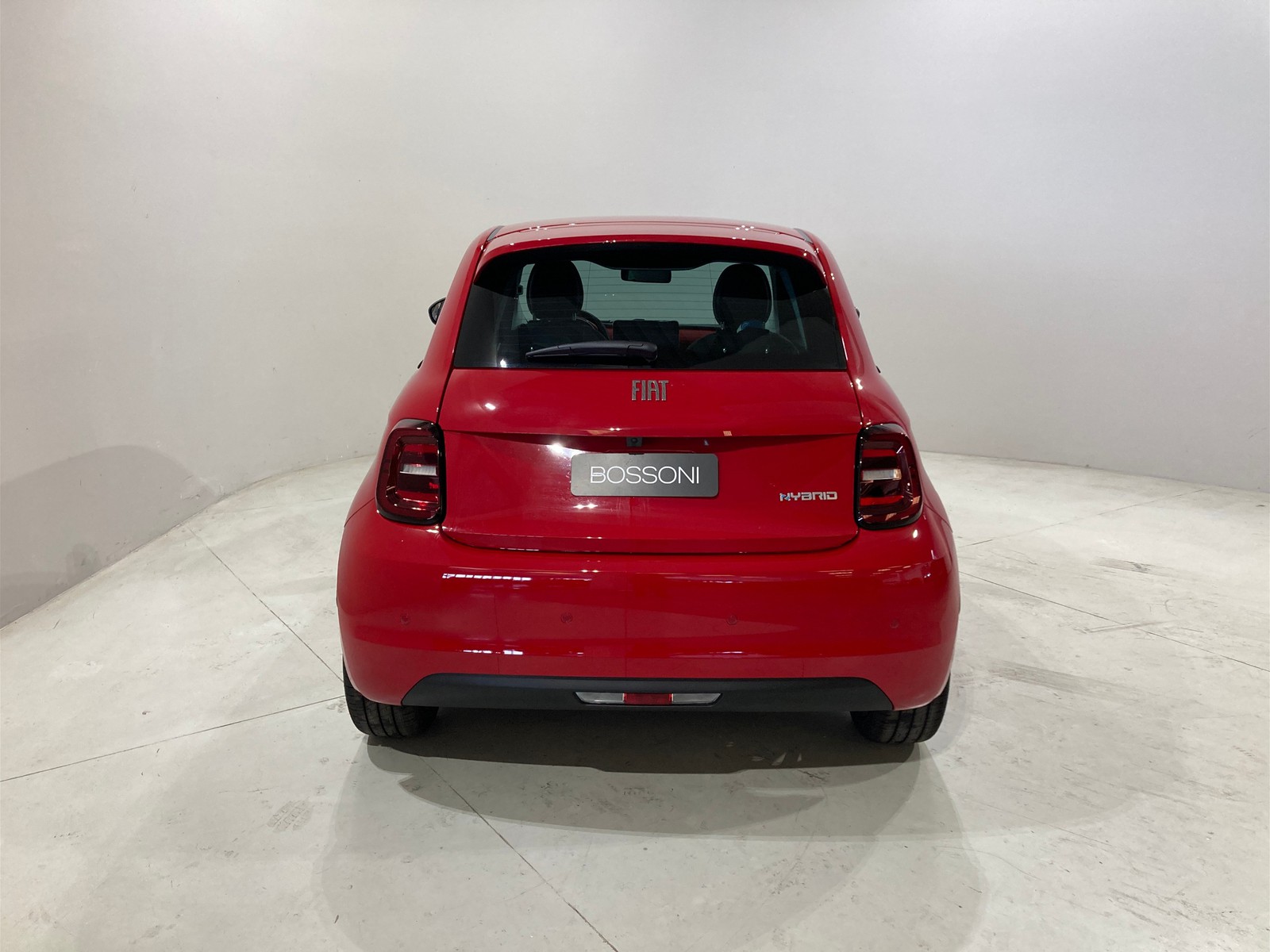 4 - Fiat 500 1.0 hybrid icon