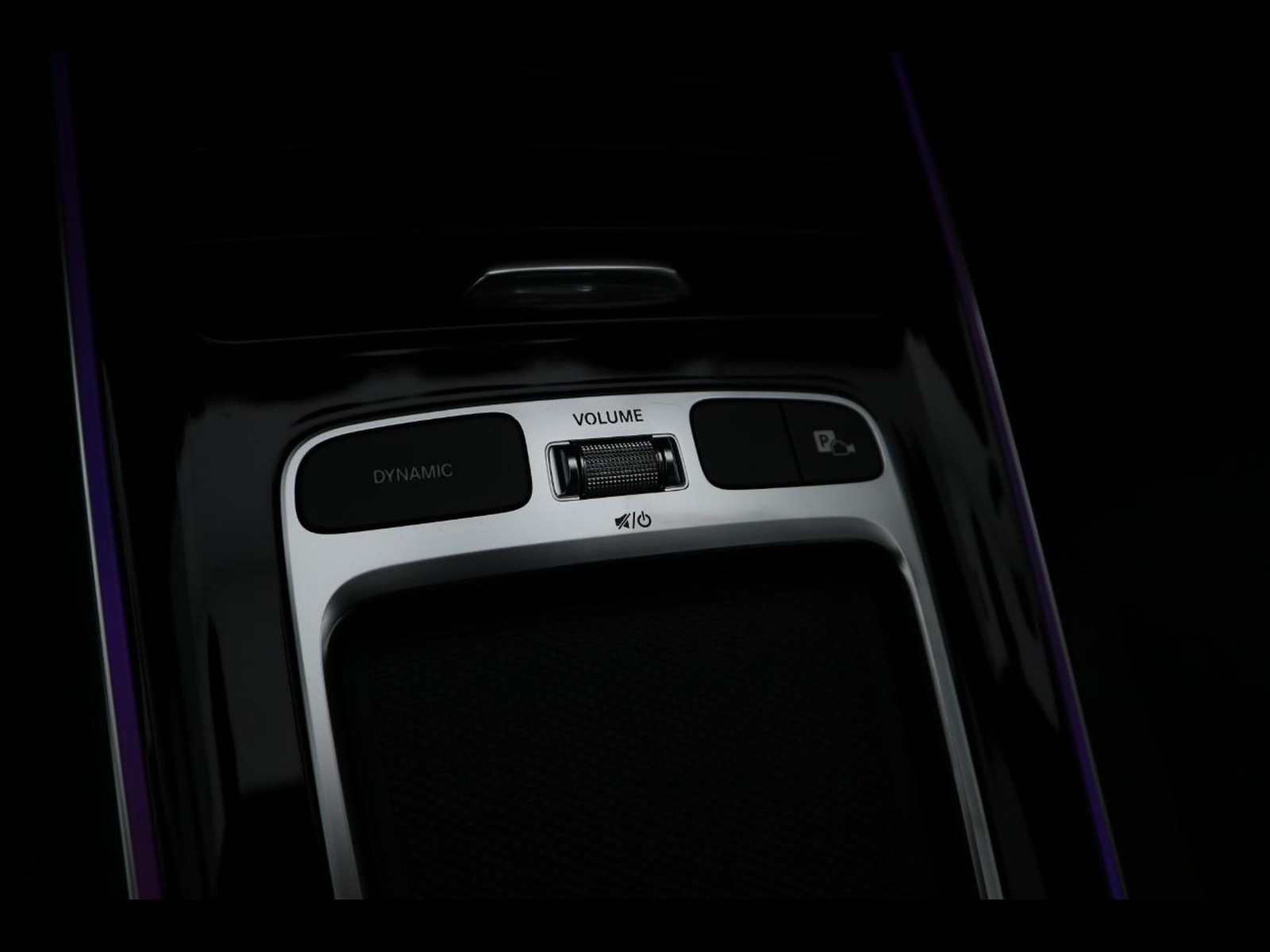 14 - Mercedes EQA 250+ amg line advanced