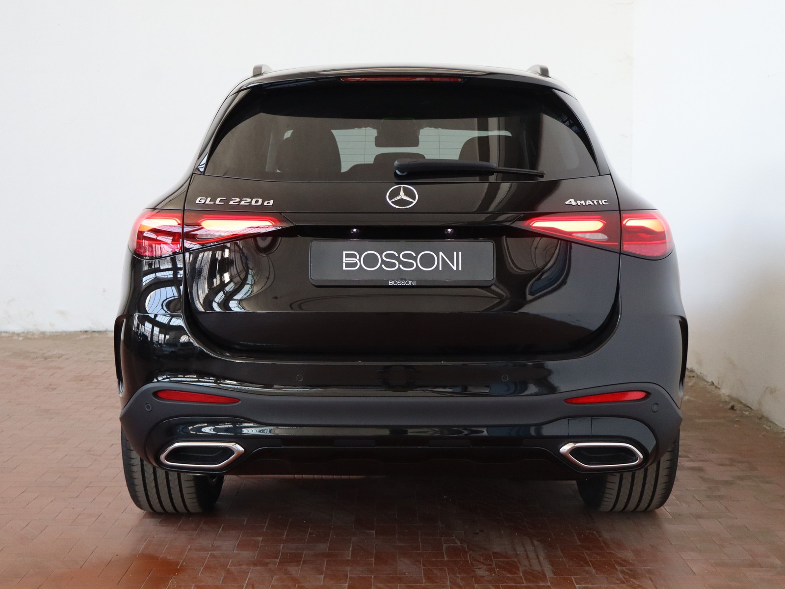 6 - Mercedes GLC suv 220 d amg line advanced 4matic 9g-tronic