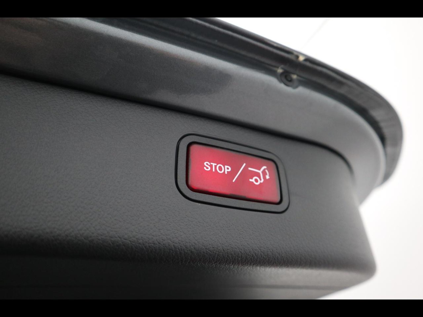17 - Mercedes Classe C station wagon 220 d mild hybrid 197cv amg line advanced 4matic 9g-tronic
