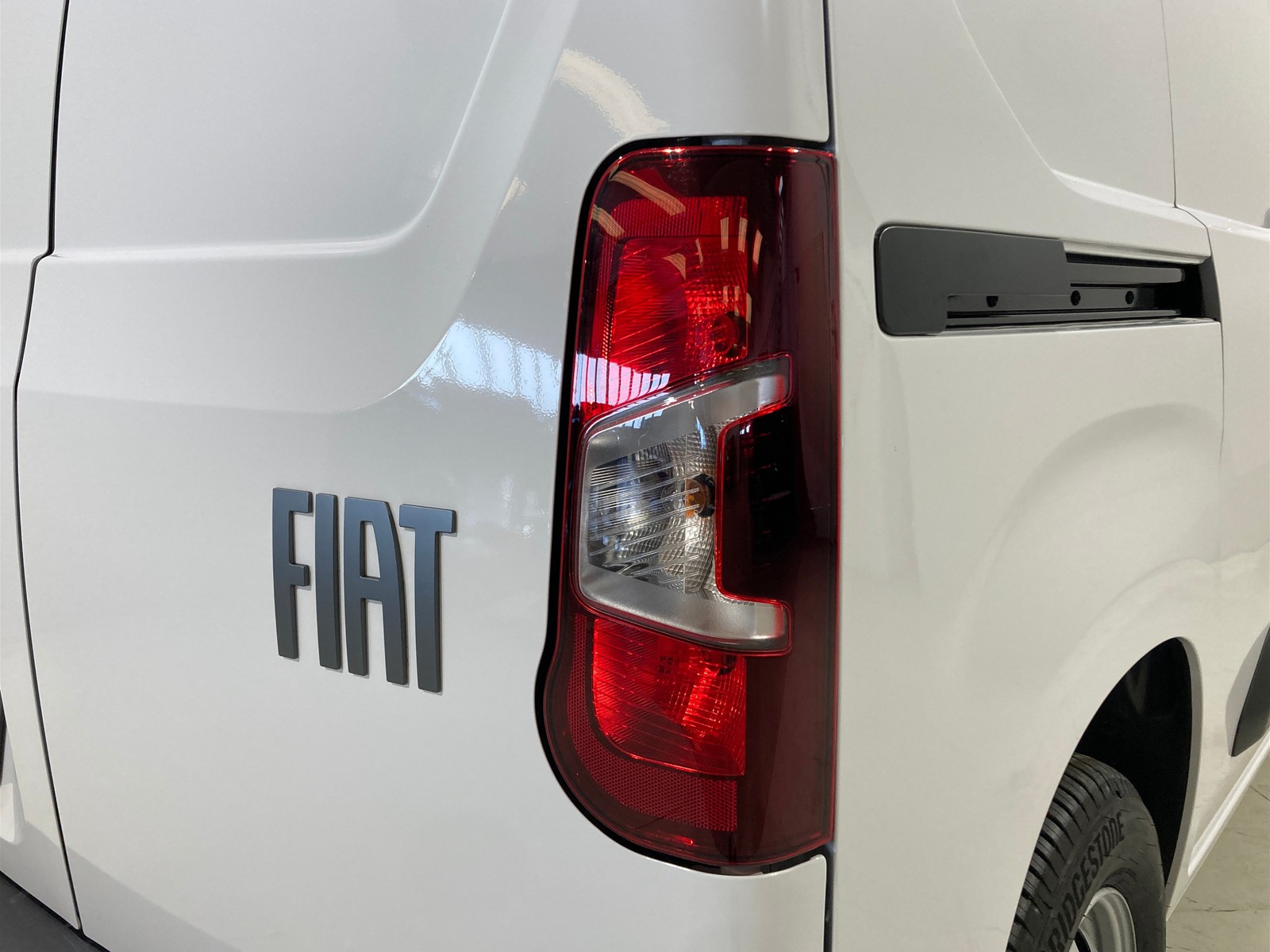 20 - Fiat Professional Doblò Van M 1.5 Diesel 100 Cv Manuale