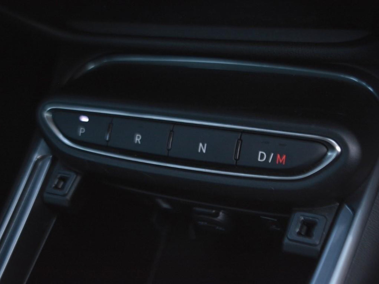 12 - Fiat 600 1.2 hybrid 145cv edct
