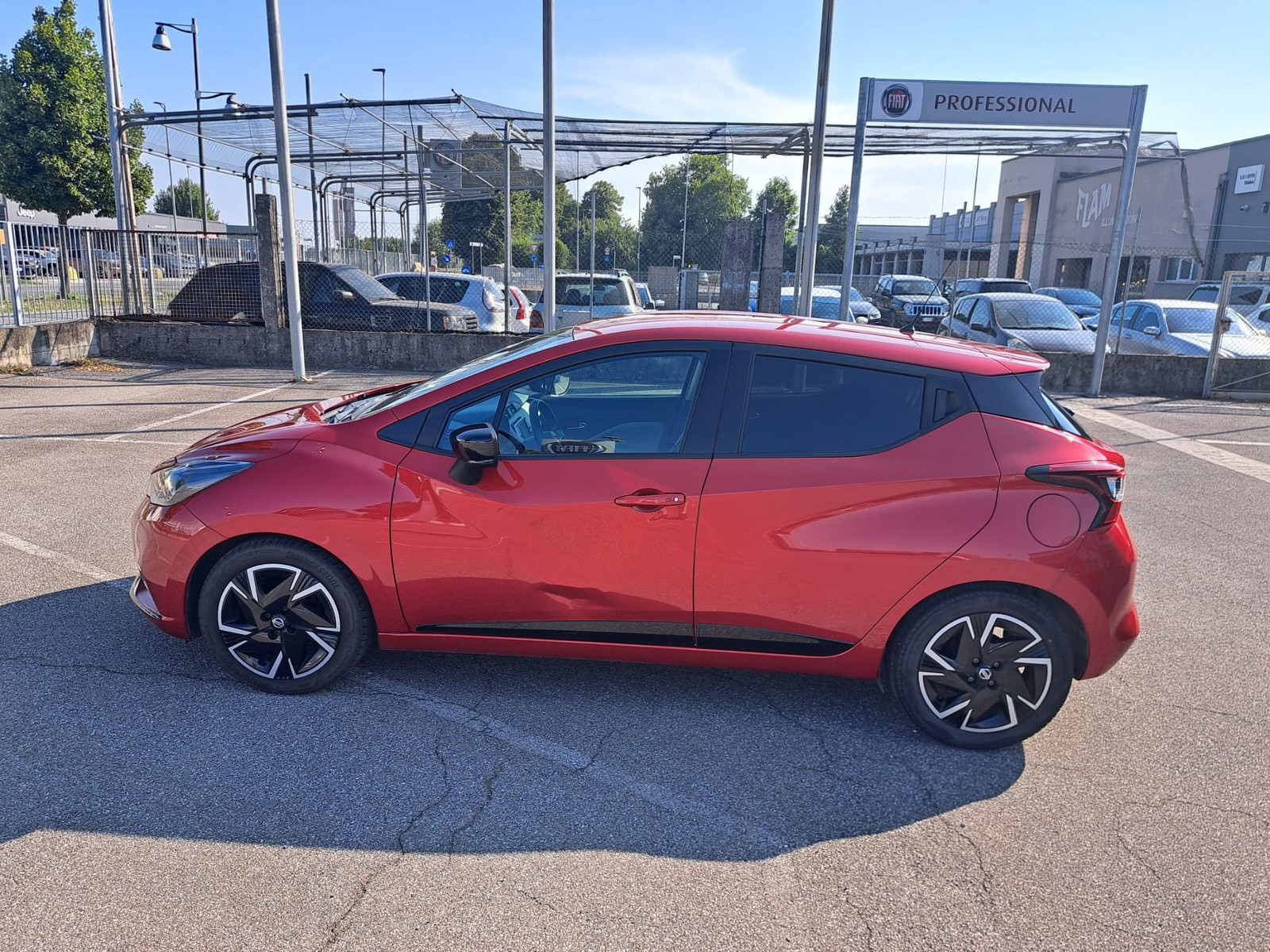 6 - Nissan Micra 5 porte 1.0 ig-t eco n-design