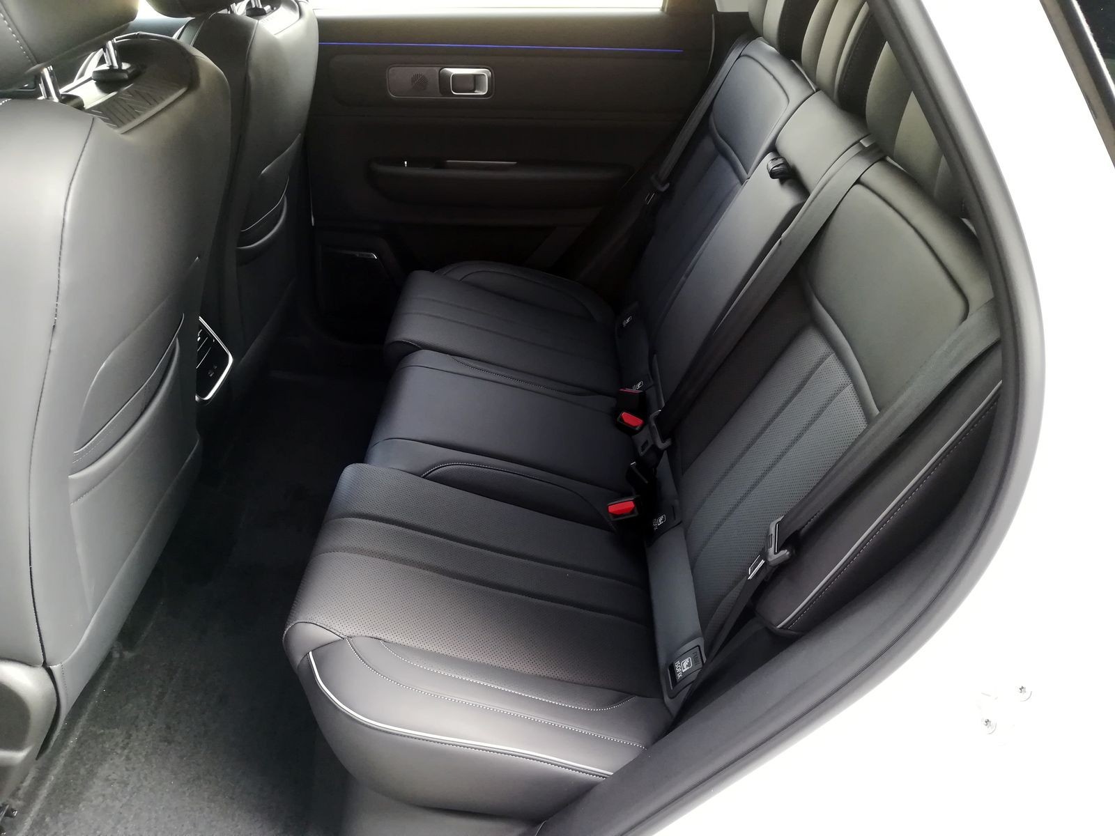 12 - Jaecoo 7 JAECOO SHS-P PHEV 1.5TGDI DHT1 Exclusive (2WD)