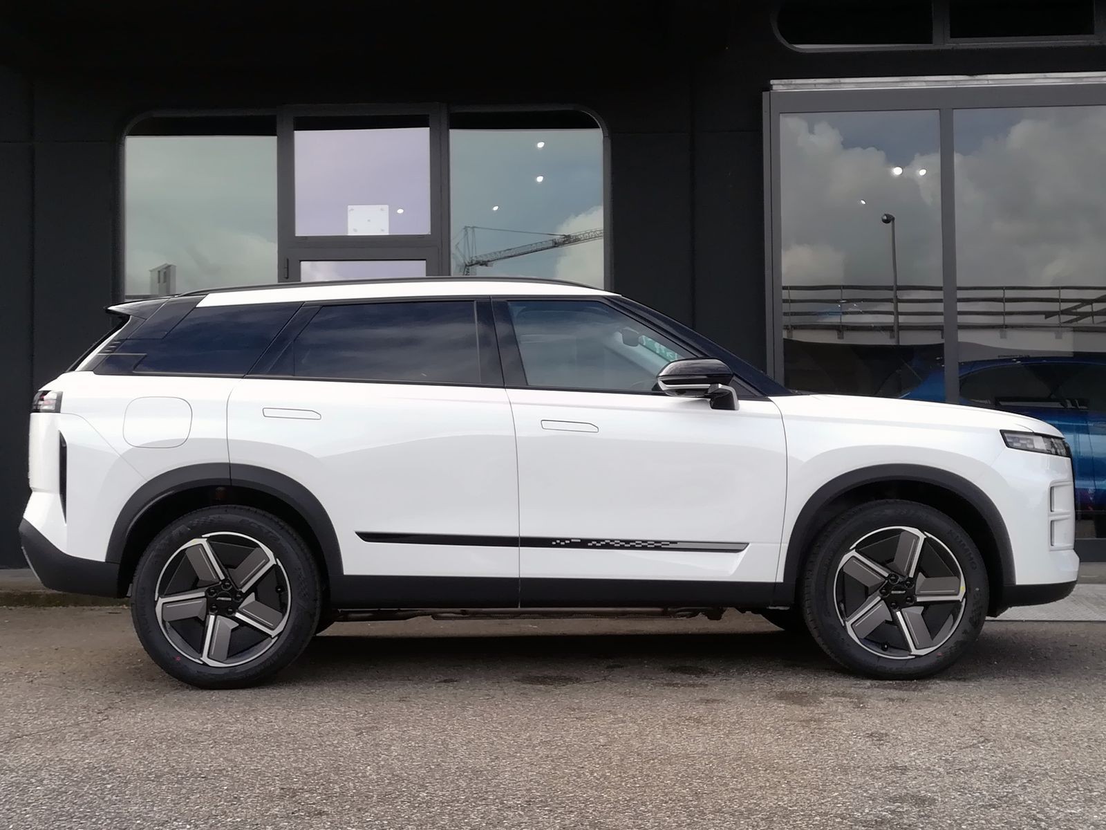 4 - Jaecoo 7 JAECOO SHS-P PHEV 1.5TGDI DHT1 Exclusive (2WD)