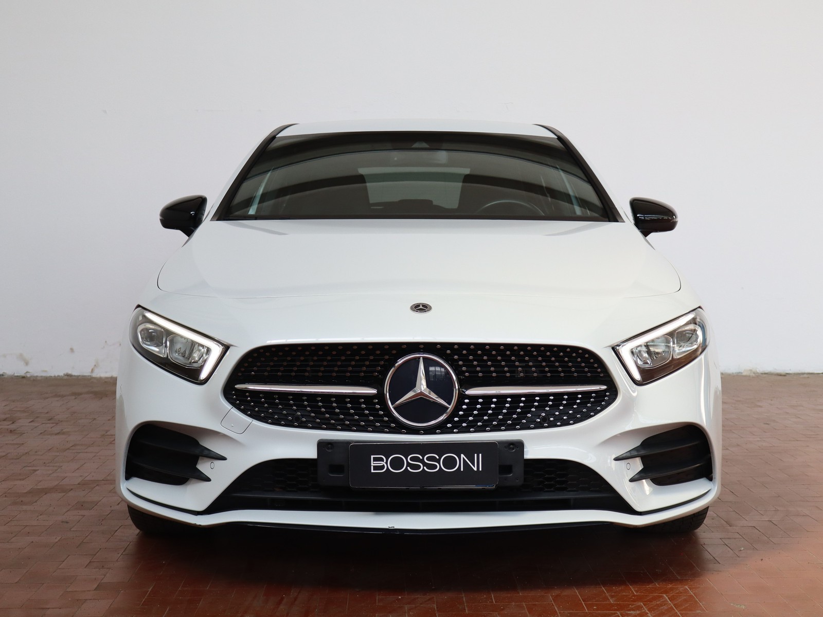 2 - Mercedes Classe A 250 e plug-in hybrid (e eq-power) premium 8g-dct