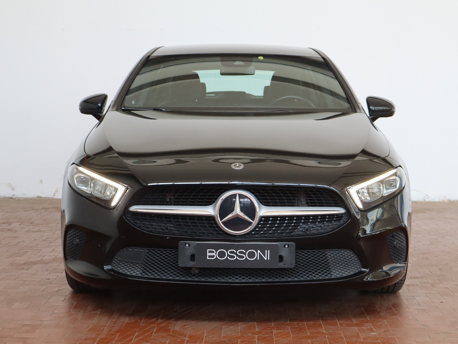 2 - Mercedes Classe A 180 d sport 7g-dct
