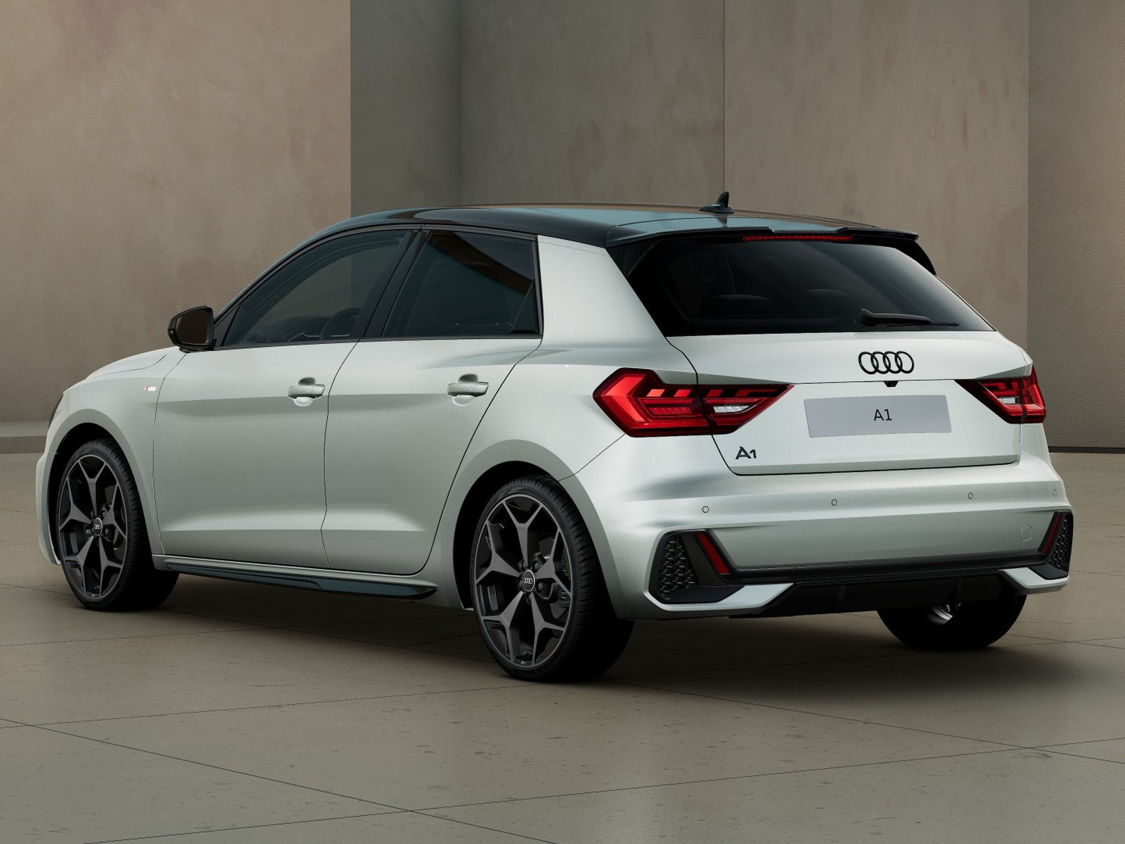 4 - Audi A1 sportback 30 1.0 tfsi 116cv identity black s tronic
