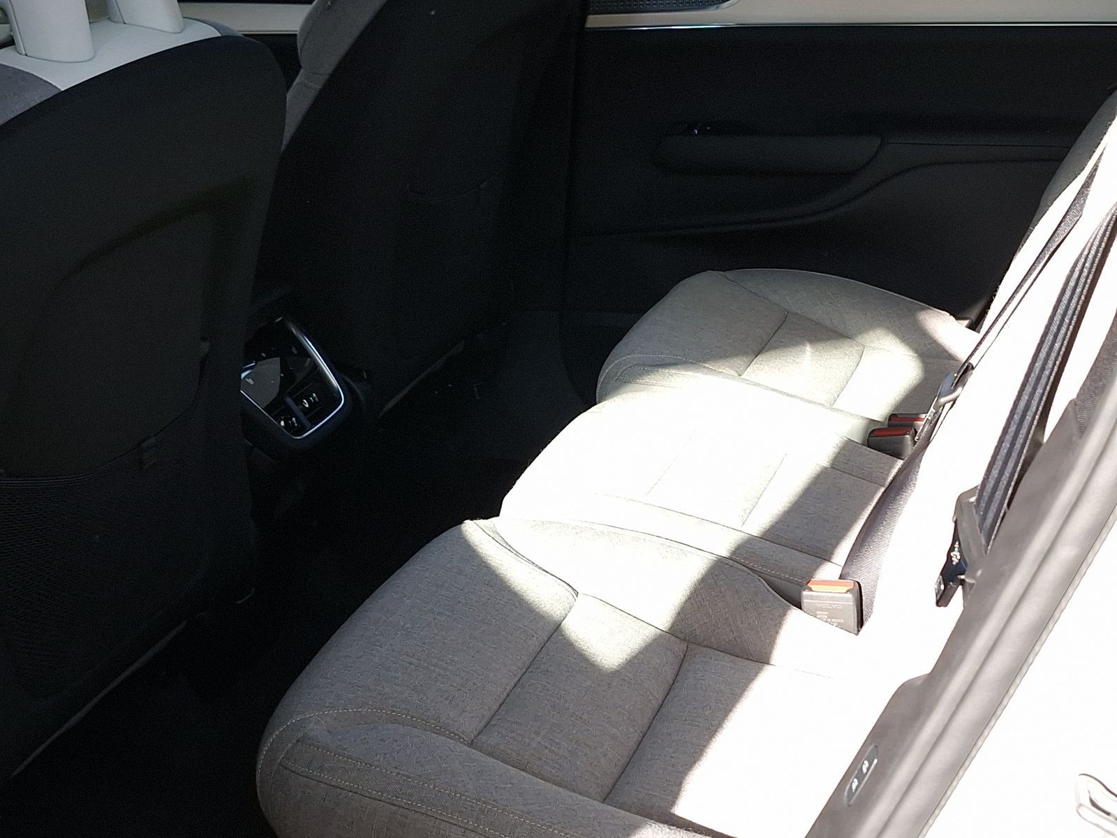 11 - Volvo EX90 twin motor ultra awd edt