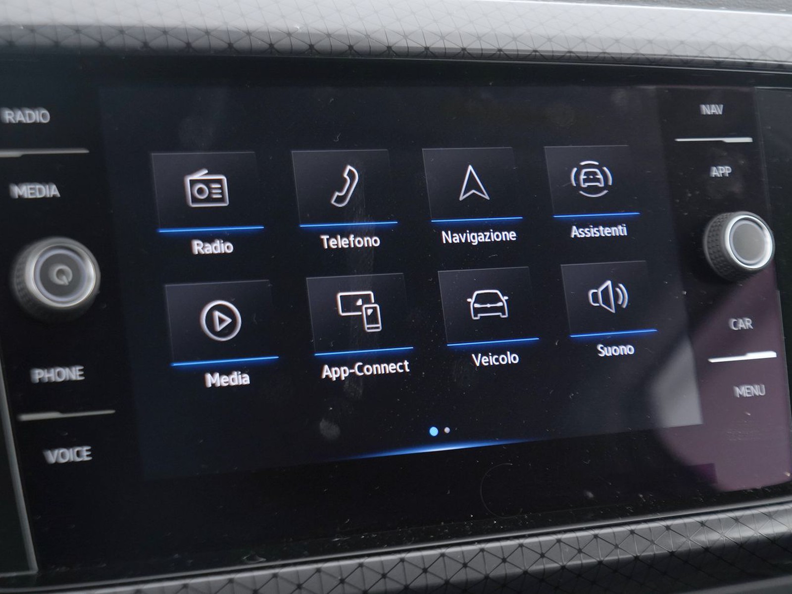 27 - Volkswagen T-Cross 1.0 tsi 110cv advanced dsg