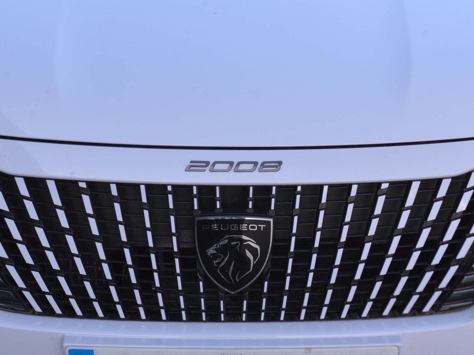 20 - Peugeot 2008 1.2 puretech 100cv allure s&s