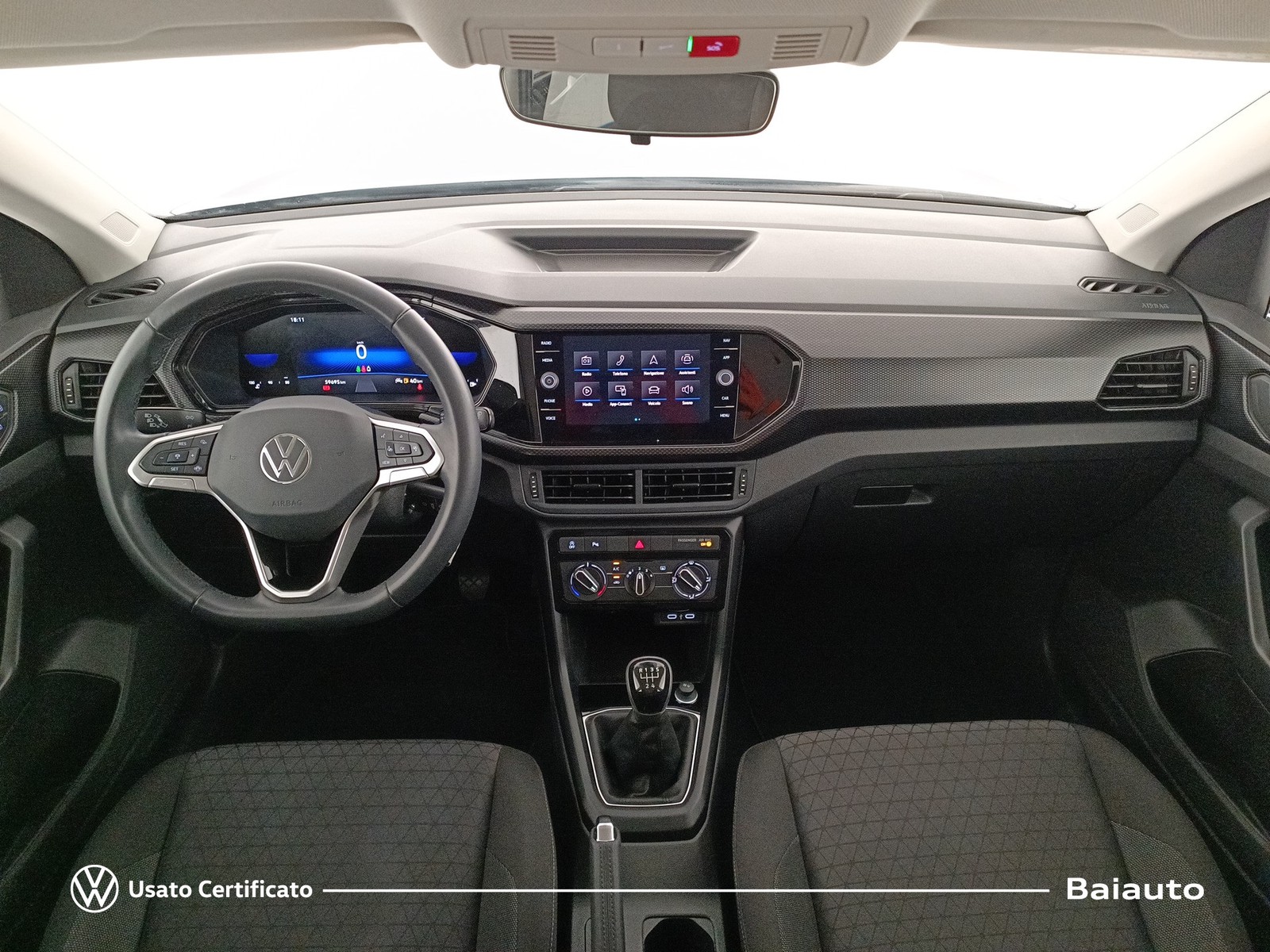 6 - Volkswagen T-Cross 1.0 tsi 95cv style