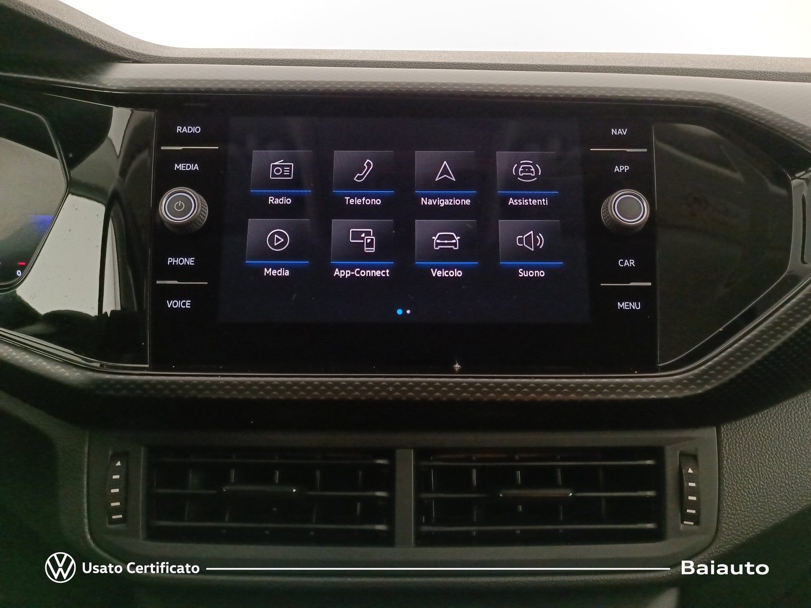 10 - Volkswagen T-Cross 1.0 tsi 95cv style