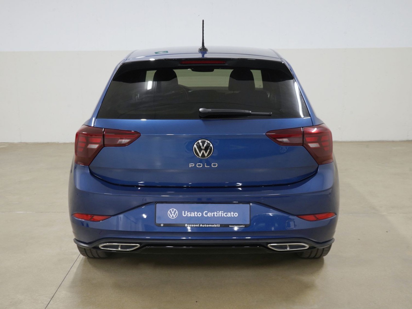 5 - Volkswagen Polo 1.0 tsi 95cv r line
