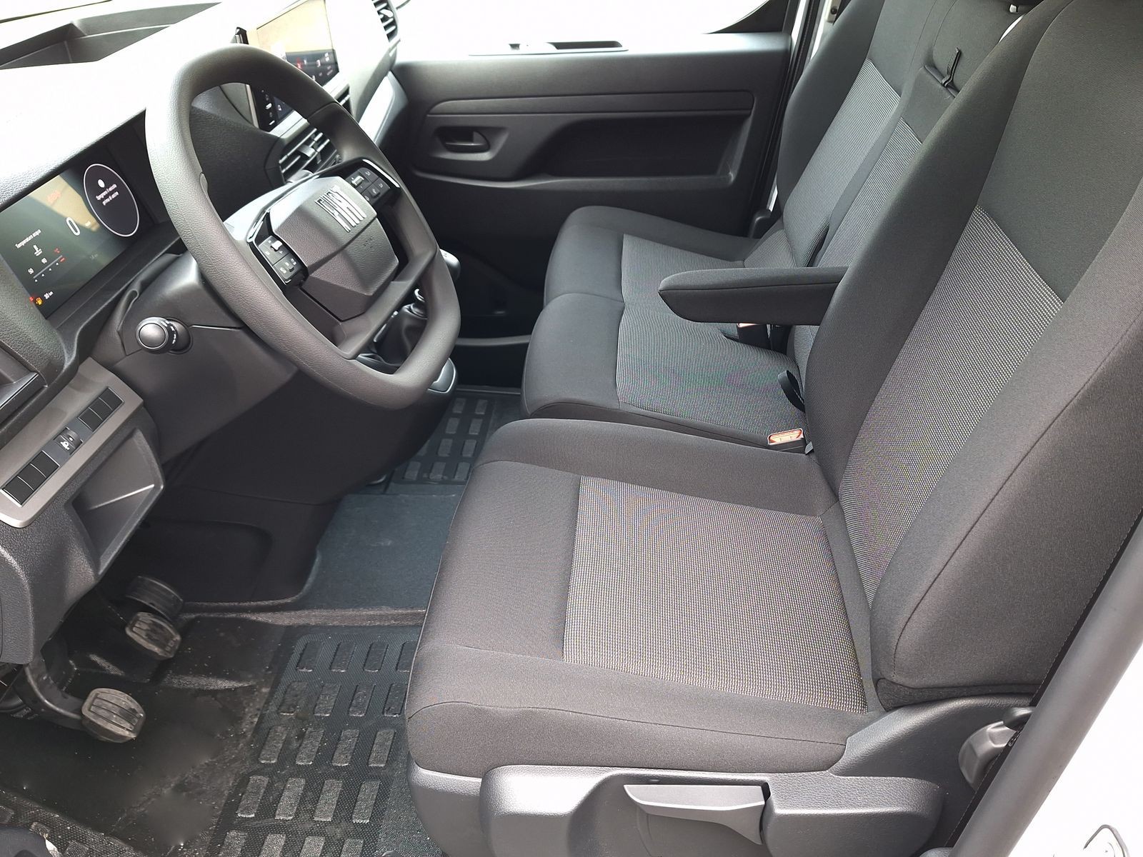 12 - Fiat Professional Scudo Serie 3 Van Xl 2.2Diesel 150 Cv Manuale