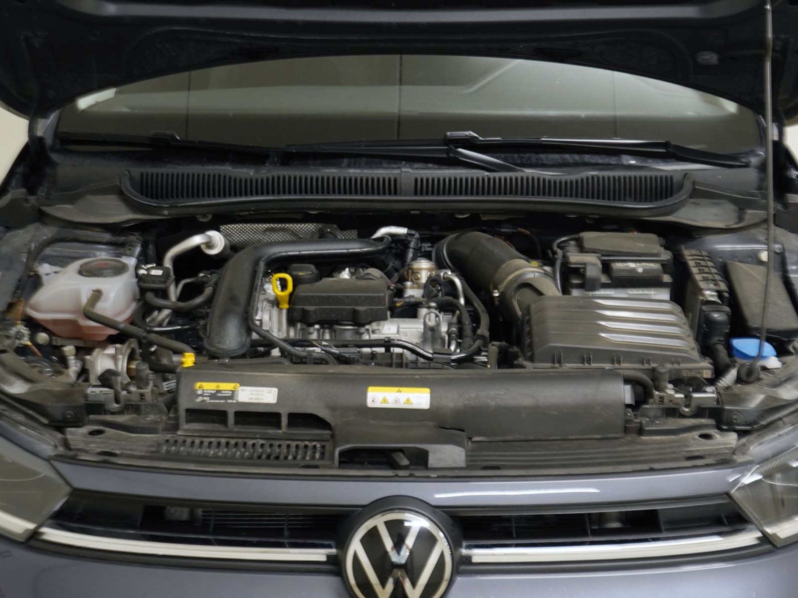 11 - Volkswagen Polo 1.0 tsi 110cv style dsg