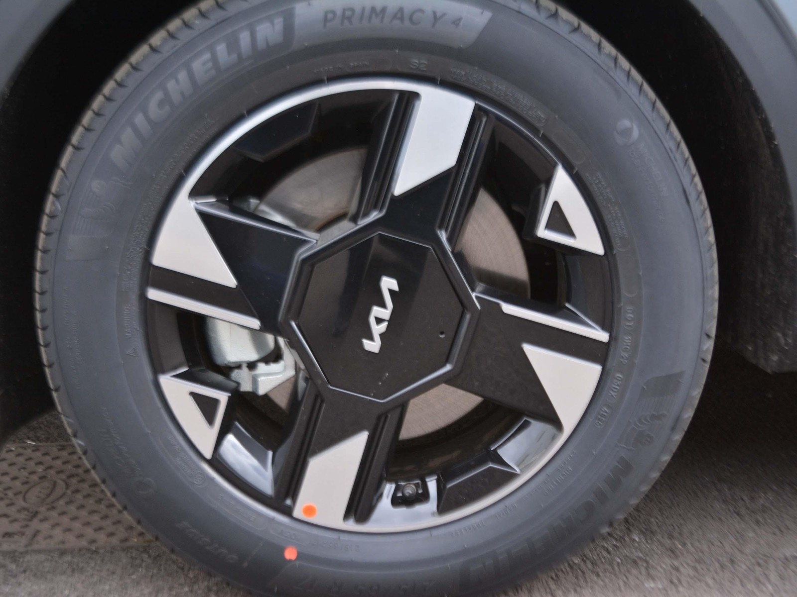 15 - Kia Sportage 1.6 crdi mhev business dct7
