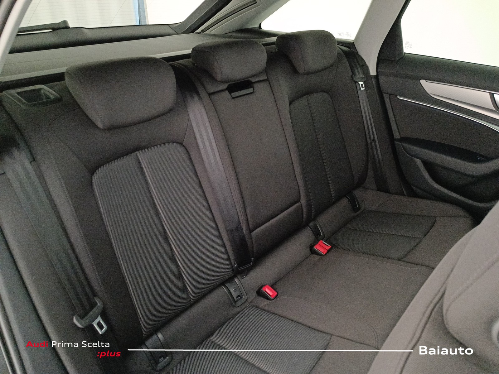 23 - Audi A6 avant 40 2.0 tdi mhev 12v s line edition quattro ultra s tronic