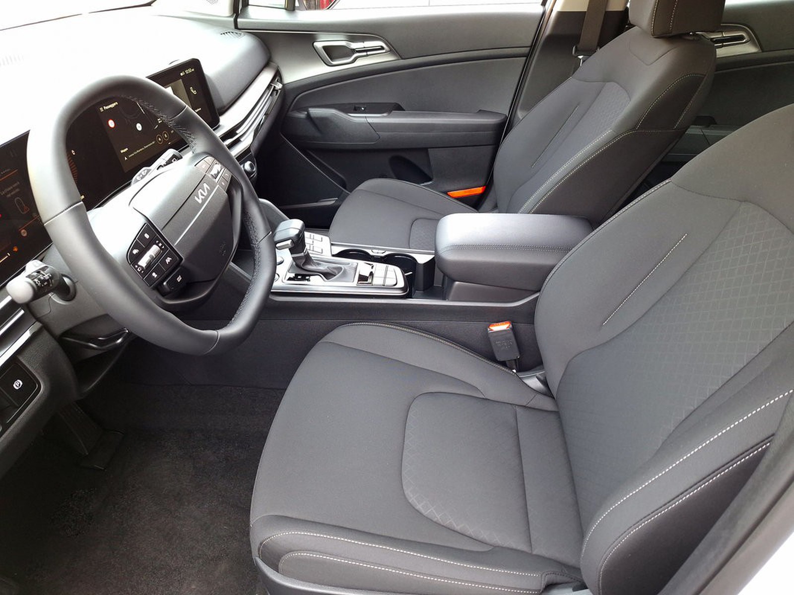 11 - Kia Sportage 1.6 t-gdi gpl business dct7