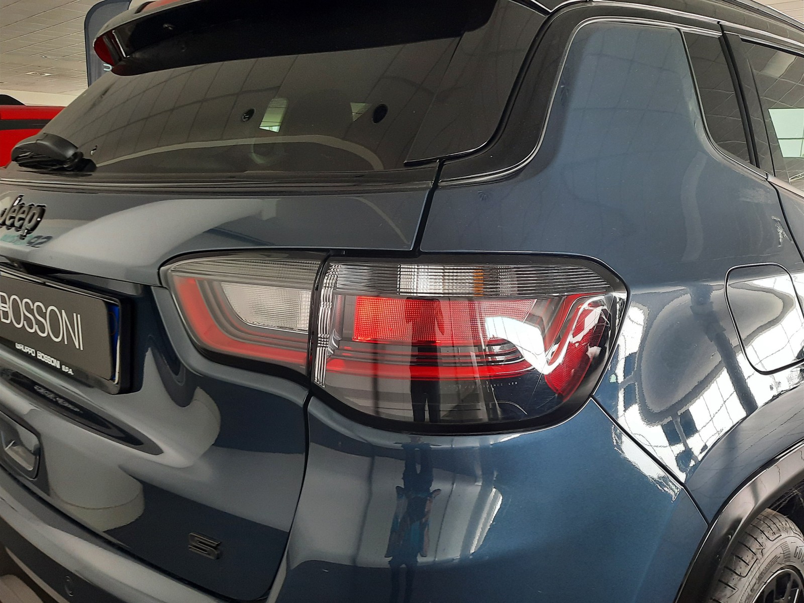 21 - Jeep Compass 1.6 multijet ii 130cv s 2wd