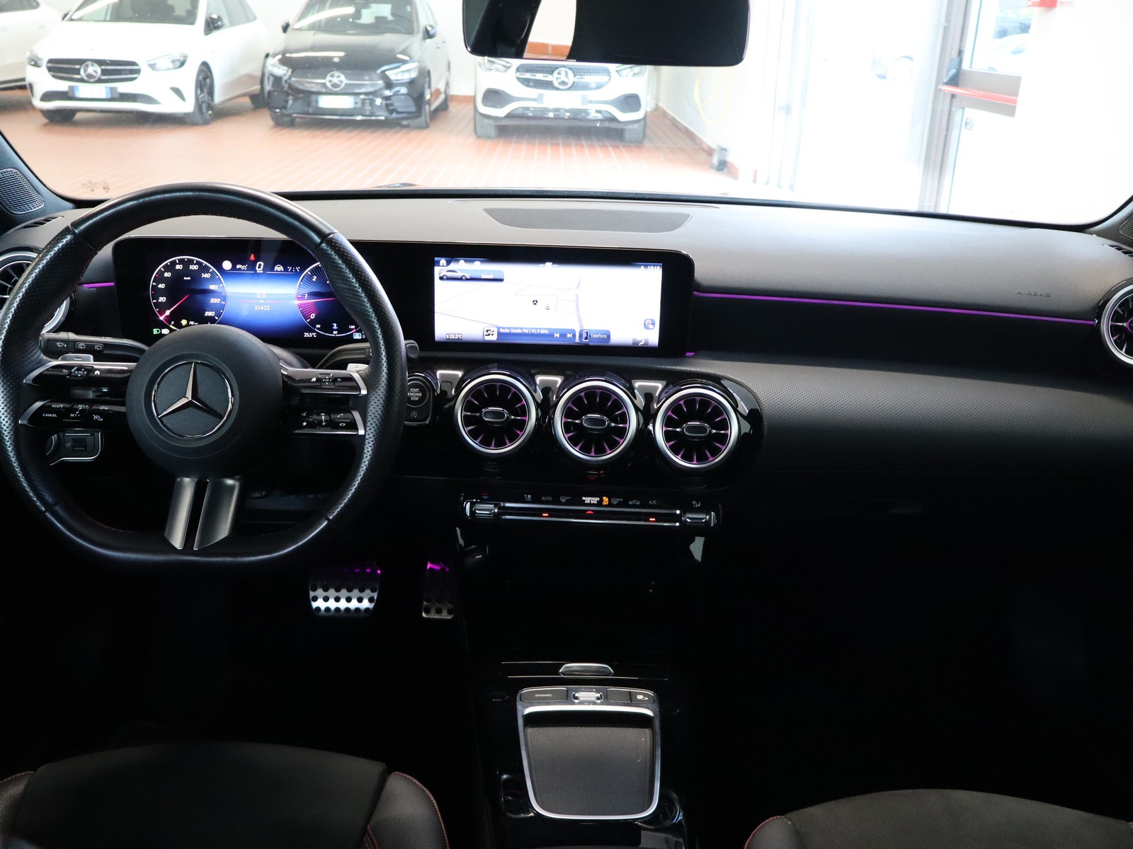14 - Mercedes Classe A 180 d amg line advanced plus digital edition speedshift dct amg 8g