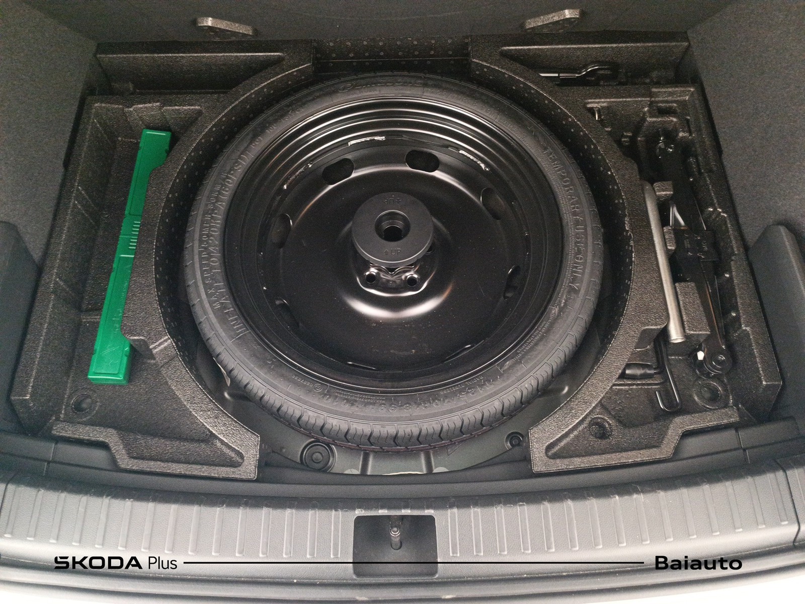 30 - Skoda Karoq 2.0 tdi evo scr 150cv executive 4x4 dsg