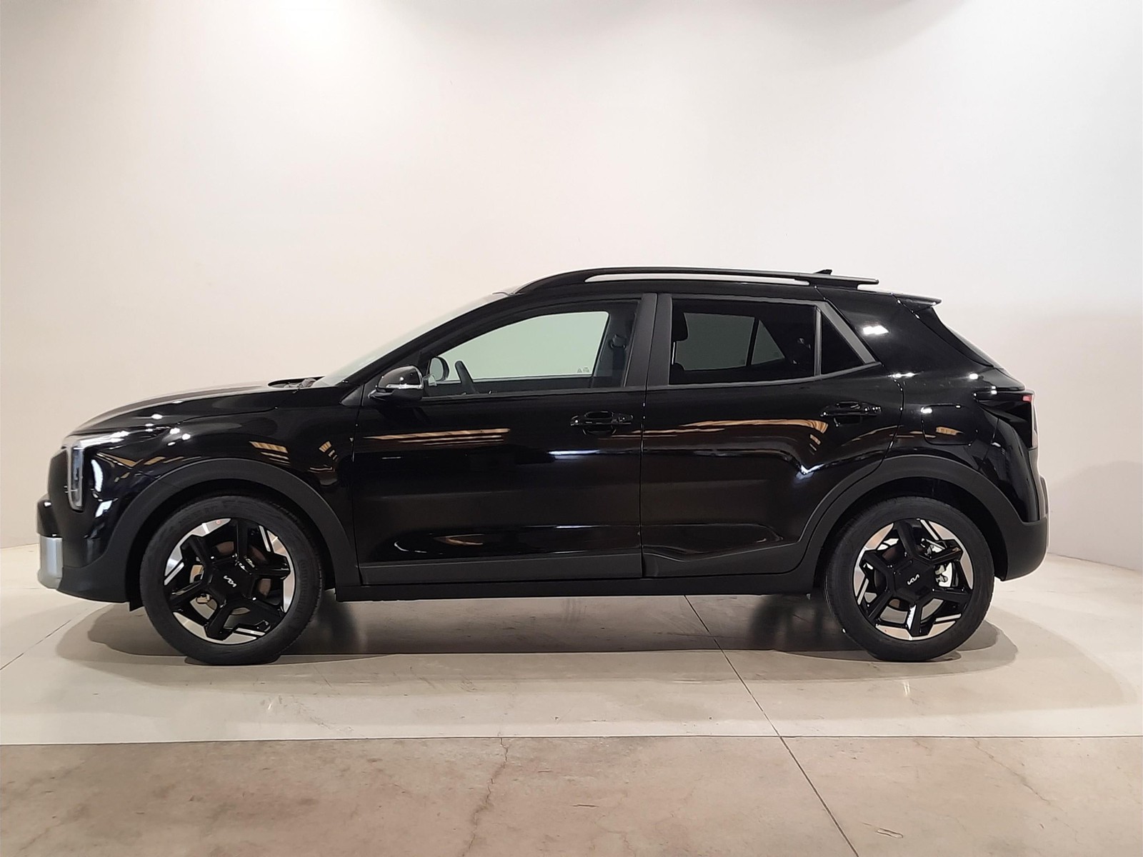 3 - Kia Stonic 1.0 t-gdi mhev style tech pack