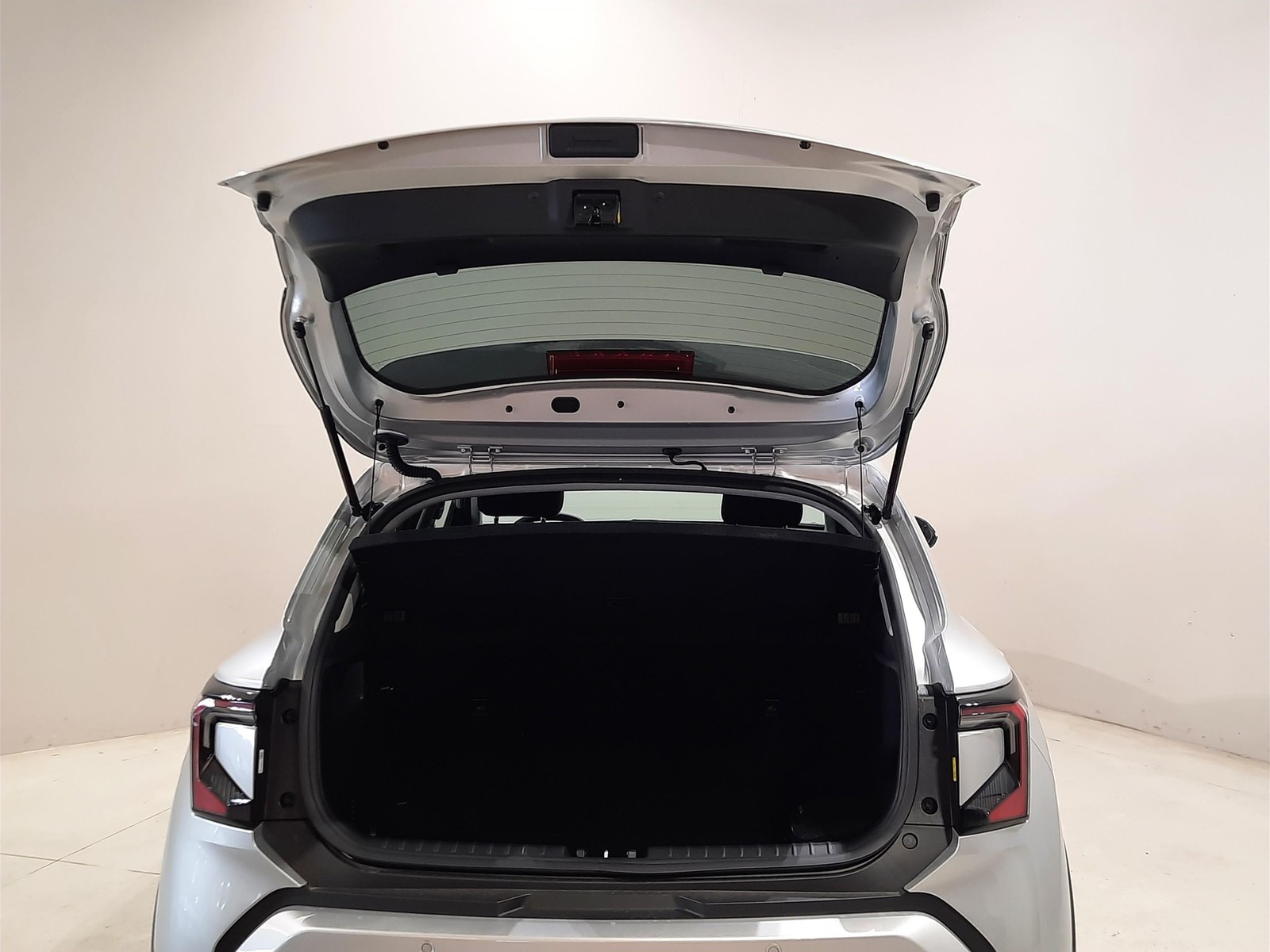 20 - Kia Stonic 1.0 t-gdi mhev style tech pack