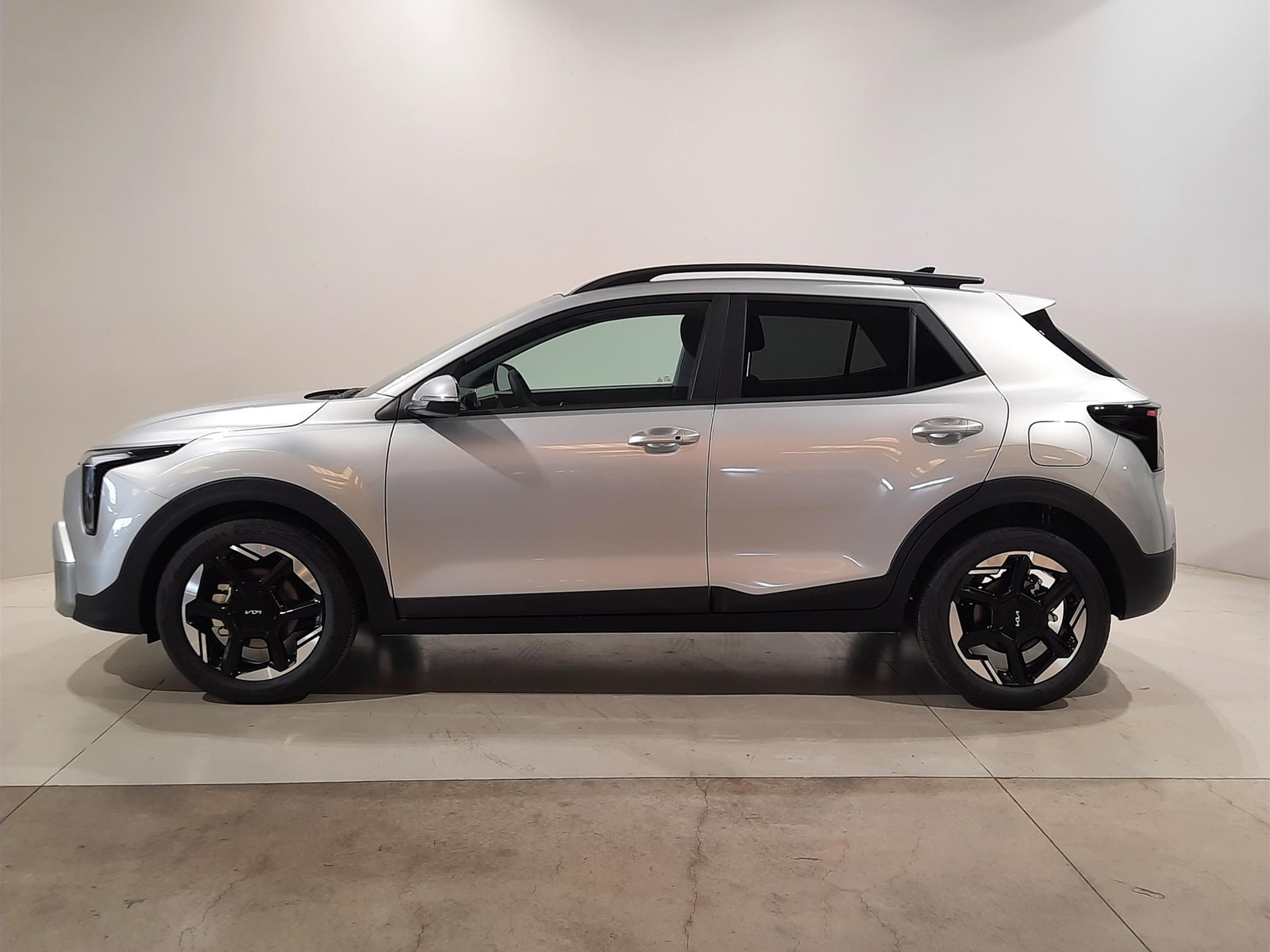 3 - Kia Stonic 1.0 t-gdi mhev style tech pack