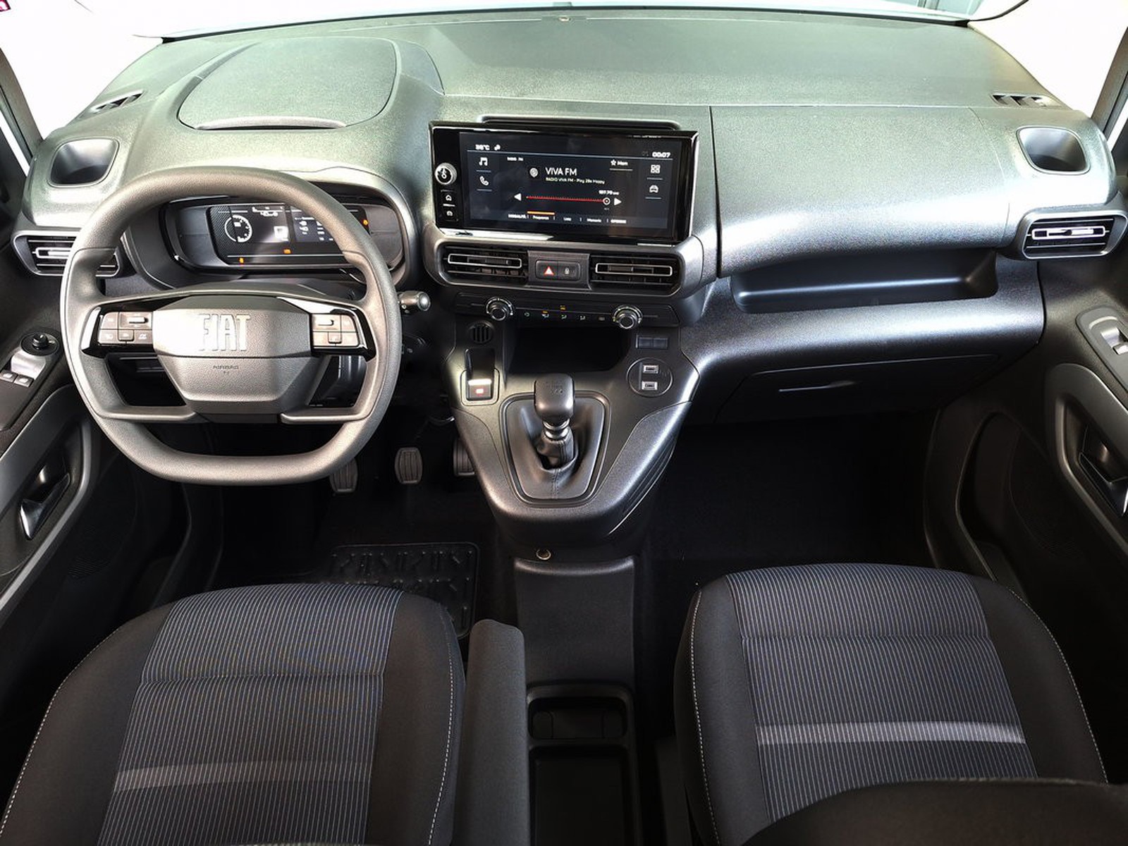 8 - Fiat Professional Doblò Combi 1.5 Bluehdi100cv Mt6 (N1)